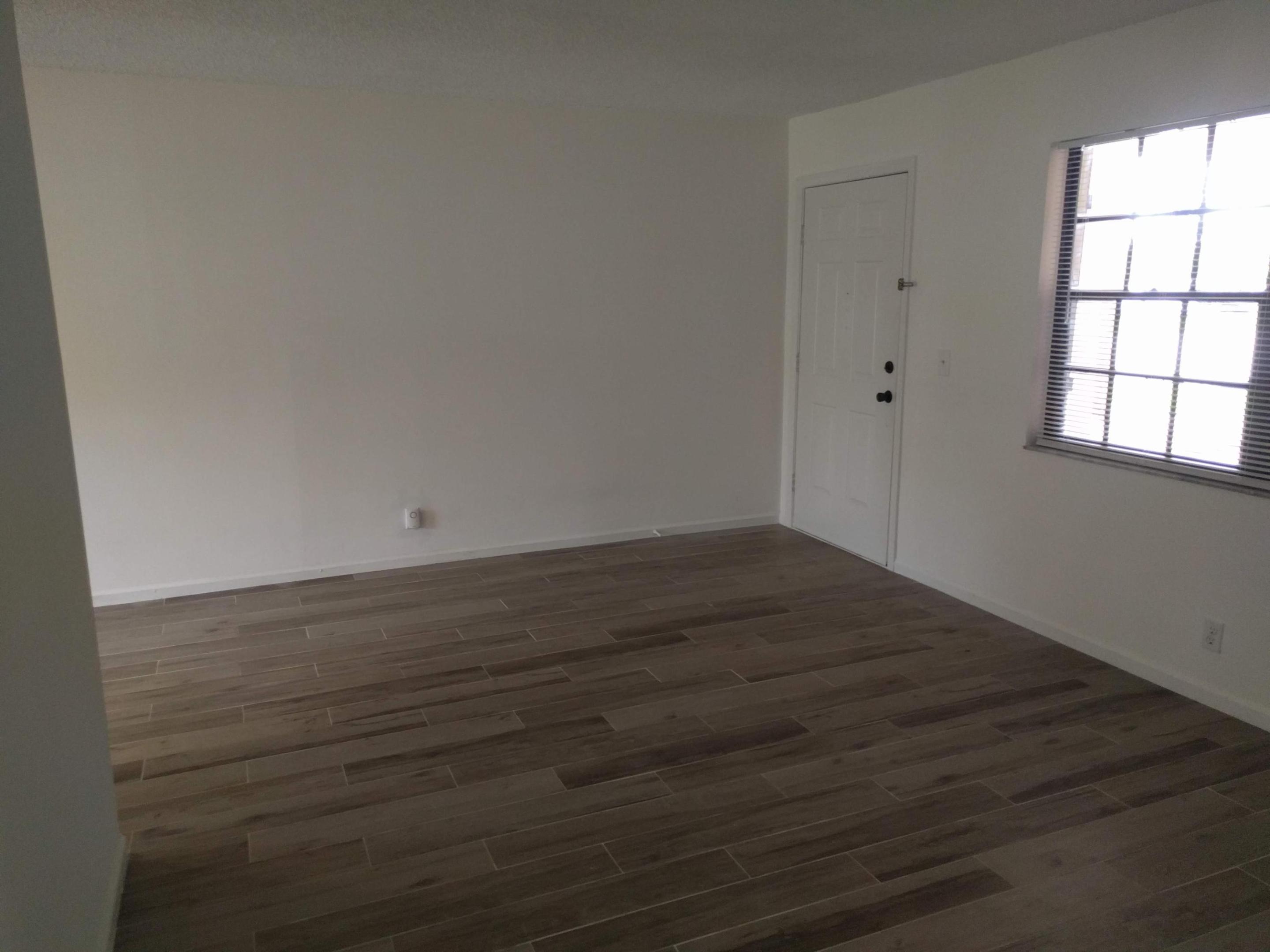 Oak Court - Residential Lease