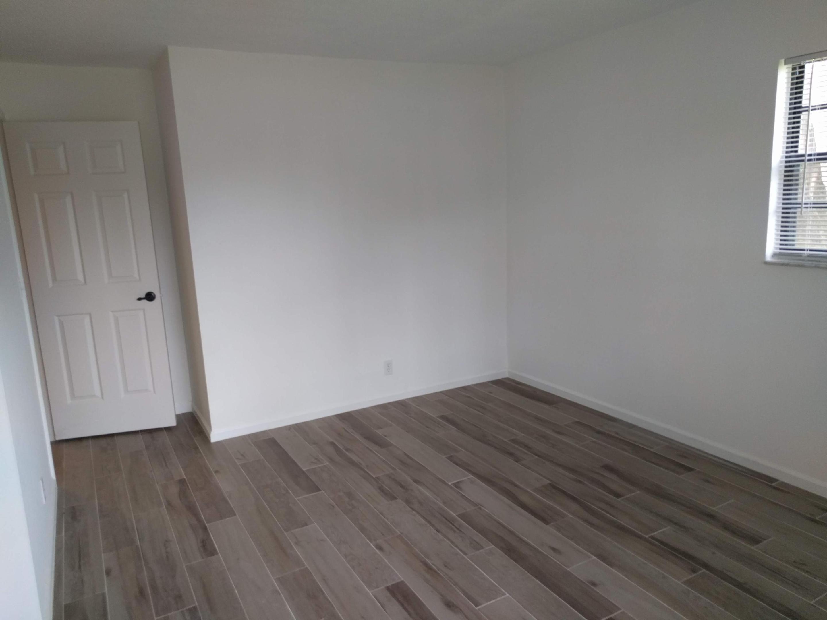 Oak Court - Residential Lease