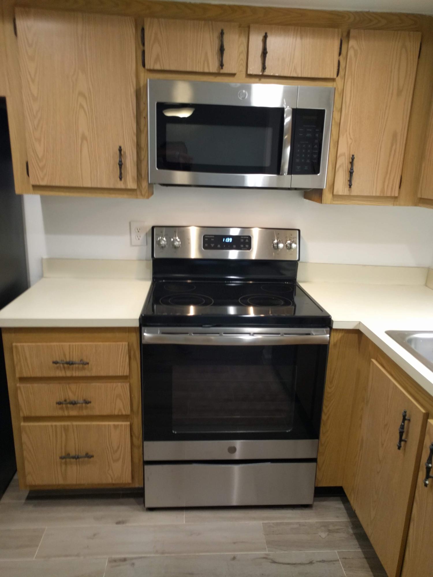 Oak Court - Residential Lease