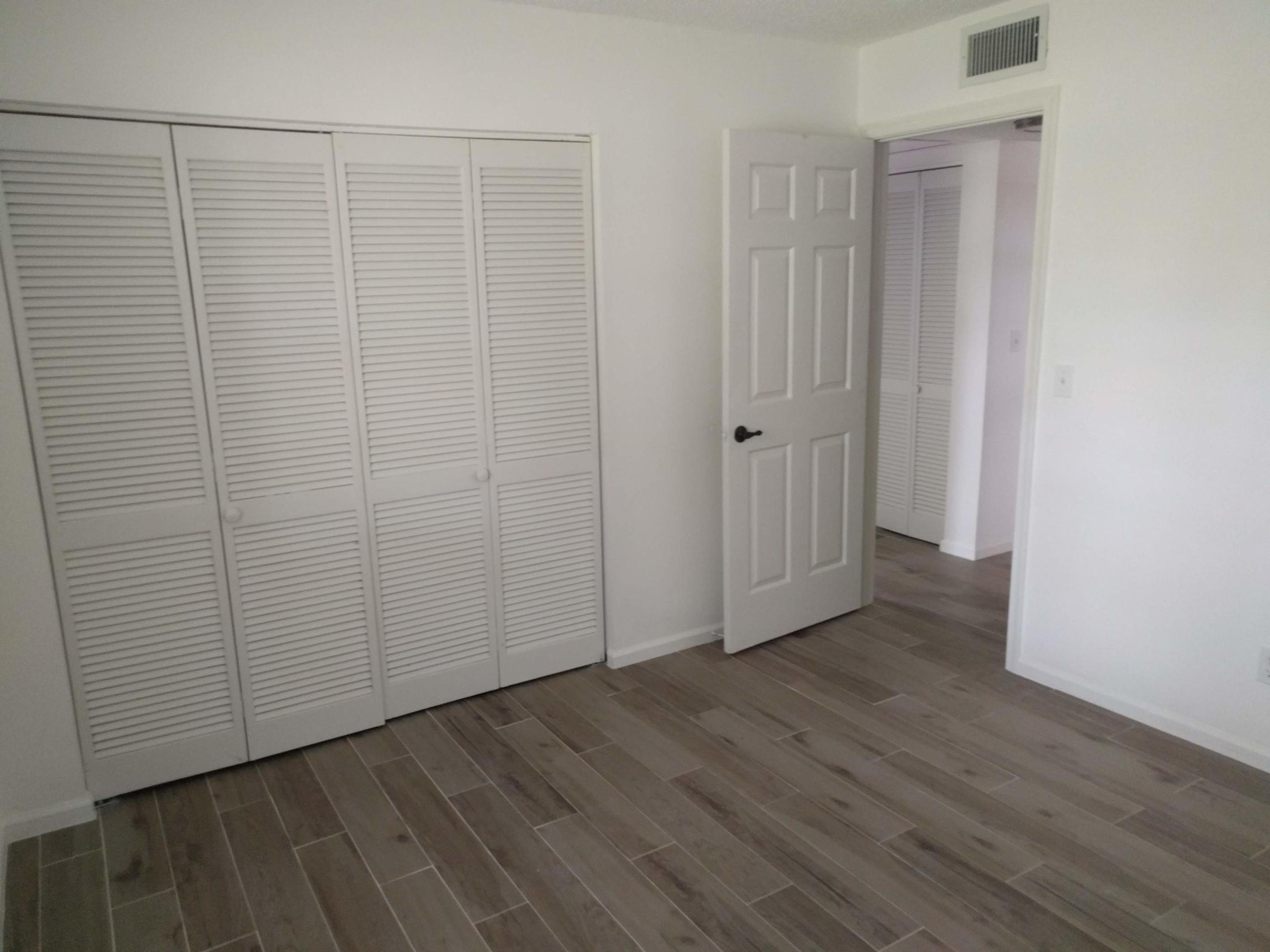 Oak Court - Residential Lease