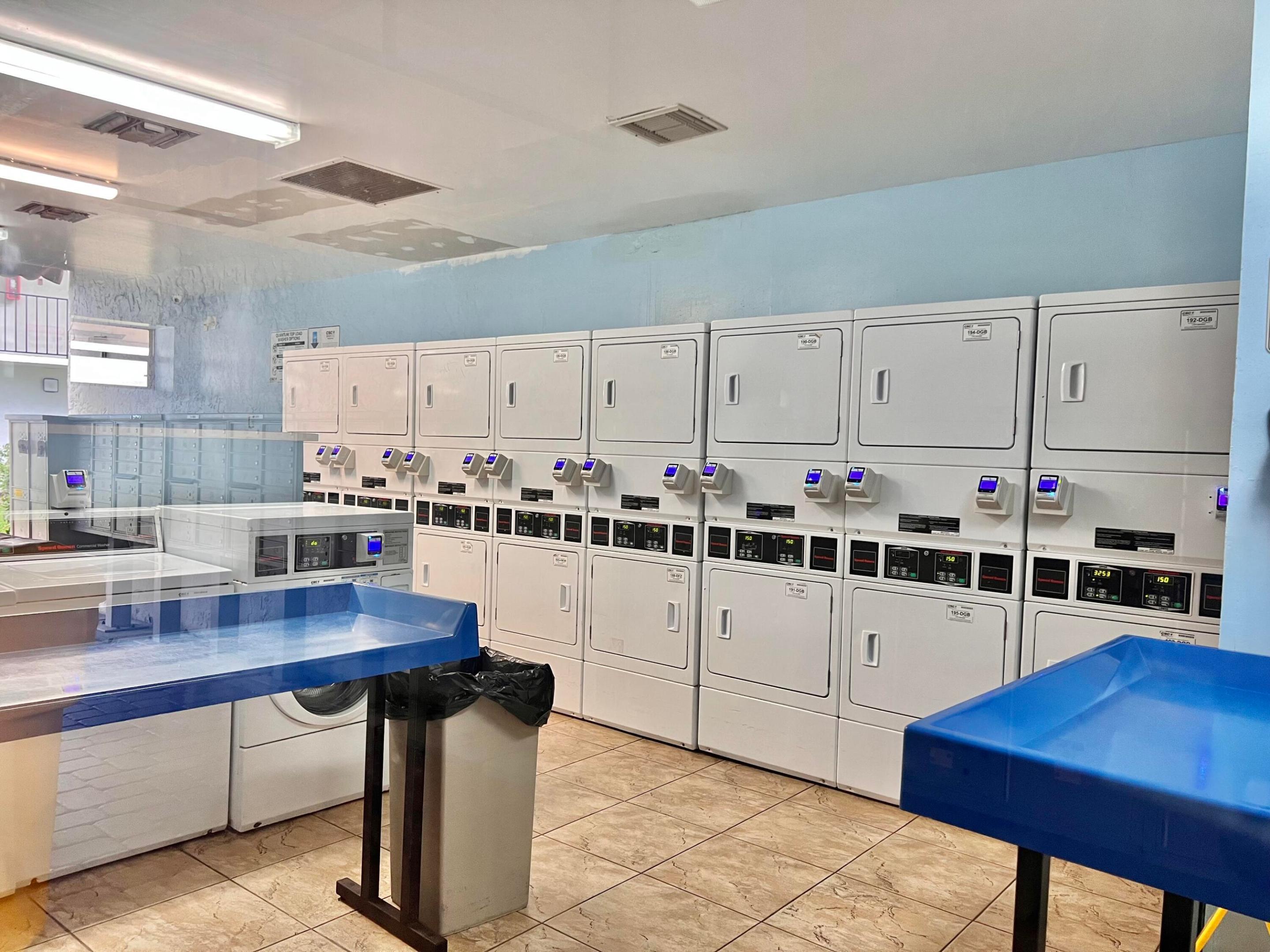 CLEAR LAKE CLUB CONDO - Residential Lease