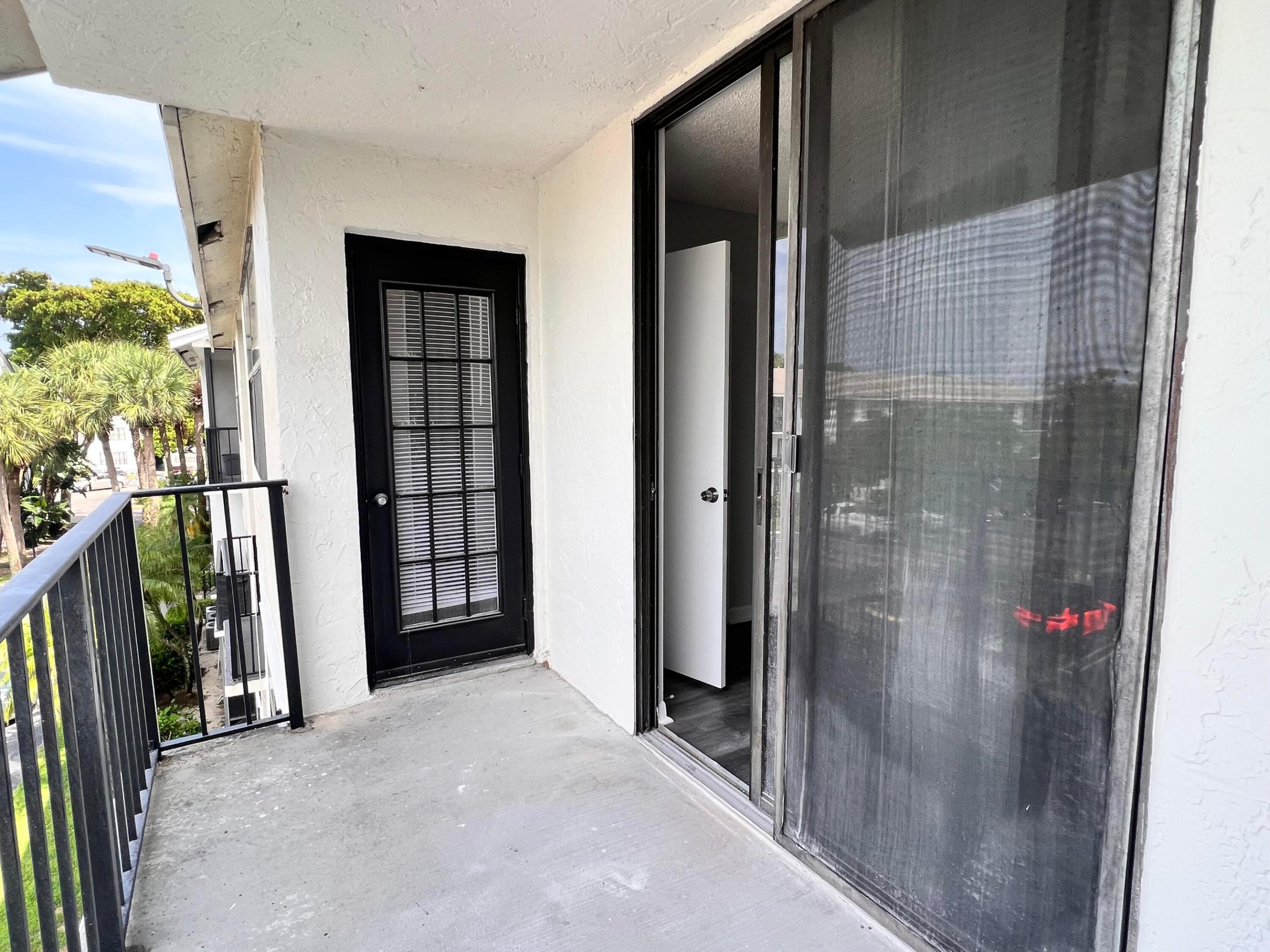 CLEAR LAKE CLUB CONDO - Residential Lease