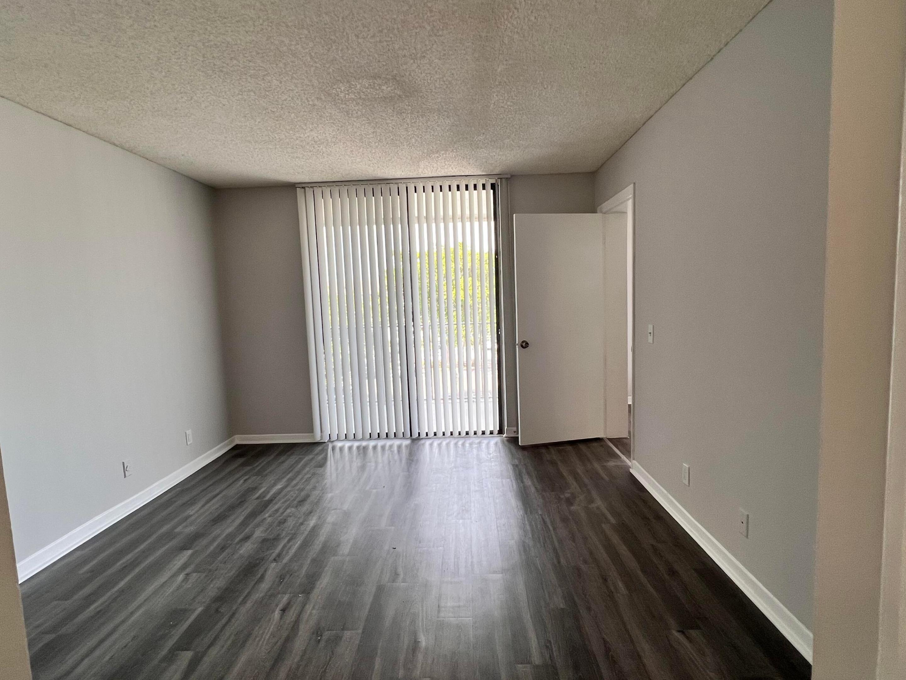 CLEAR LAKE CLUB CONDO - Residential Lease