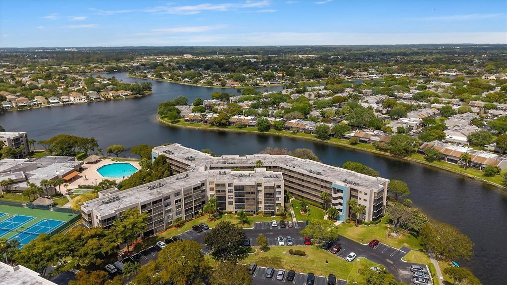 COLONY POINT 5 CONDO - Residential