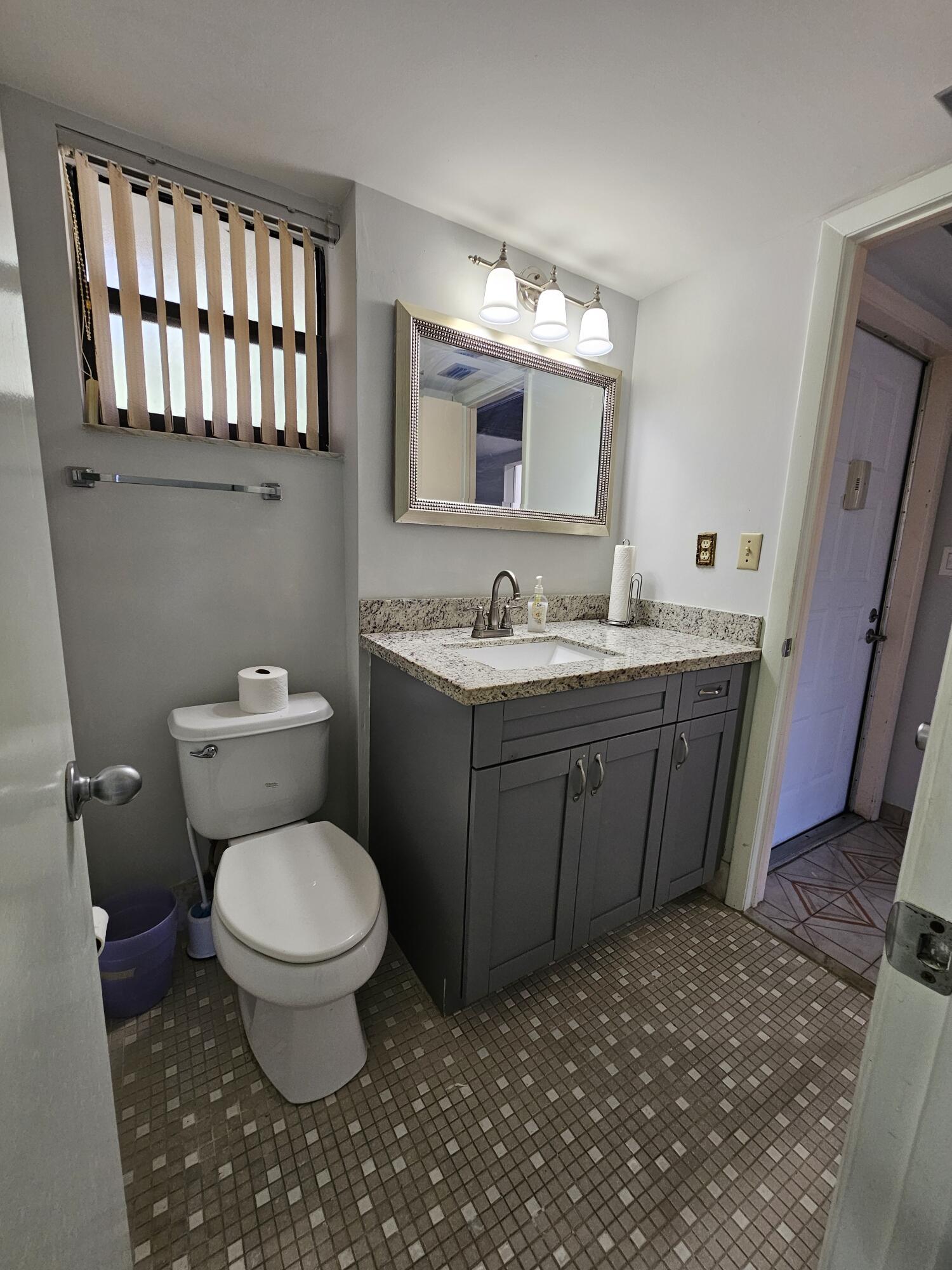 COLONY POINT 5 CONDO - Residential