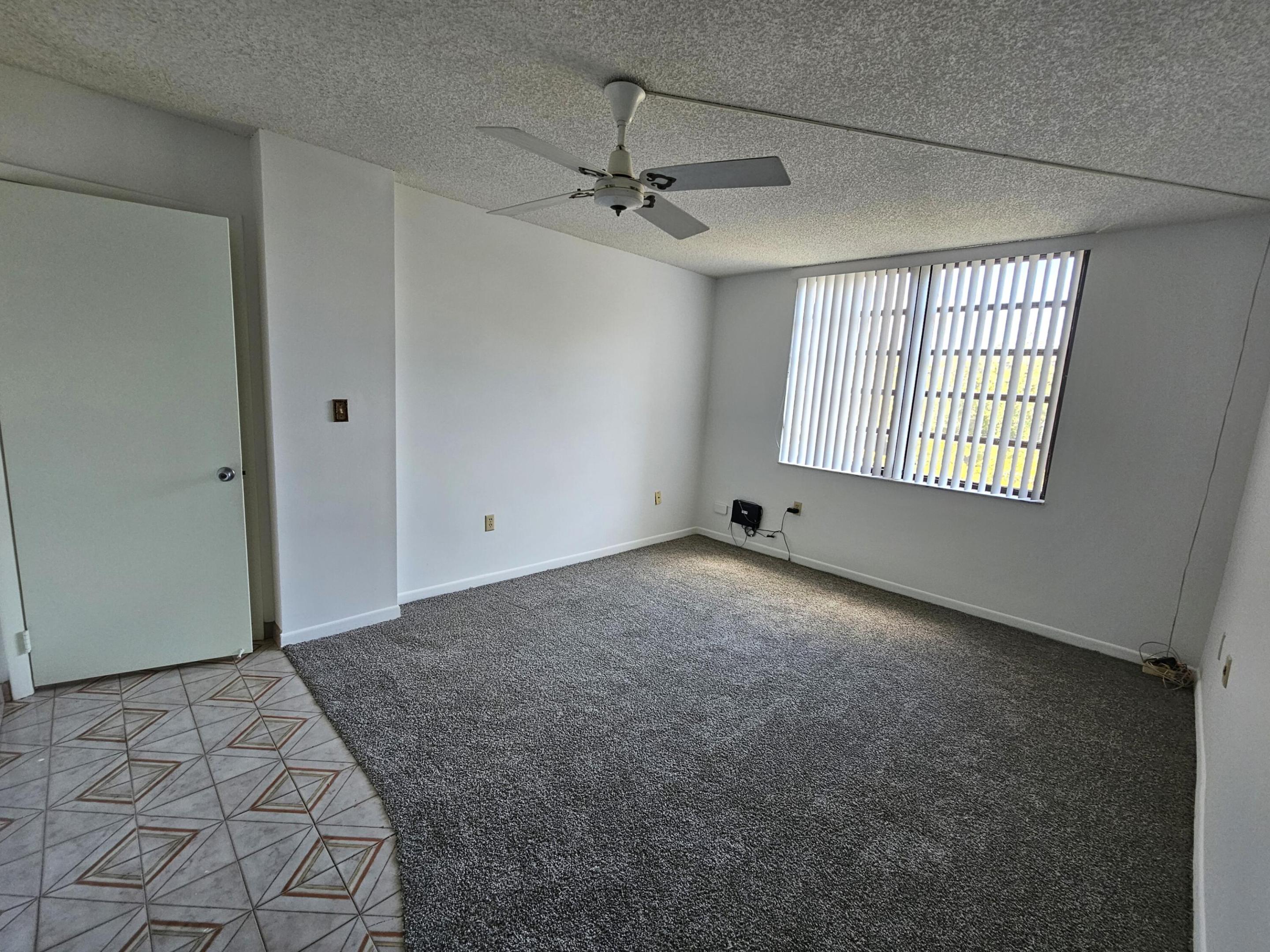 COLONY POINT 5 CONDO - Residential