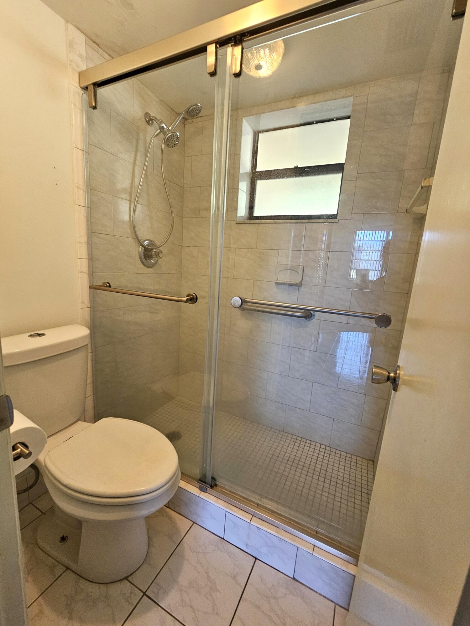 COLONY POINT 5 CONDO - Residential