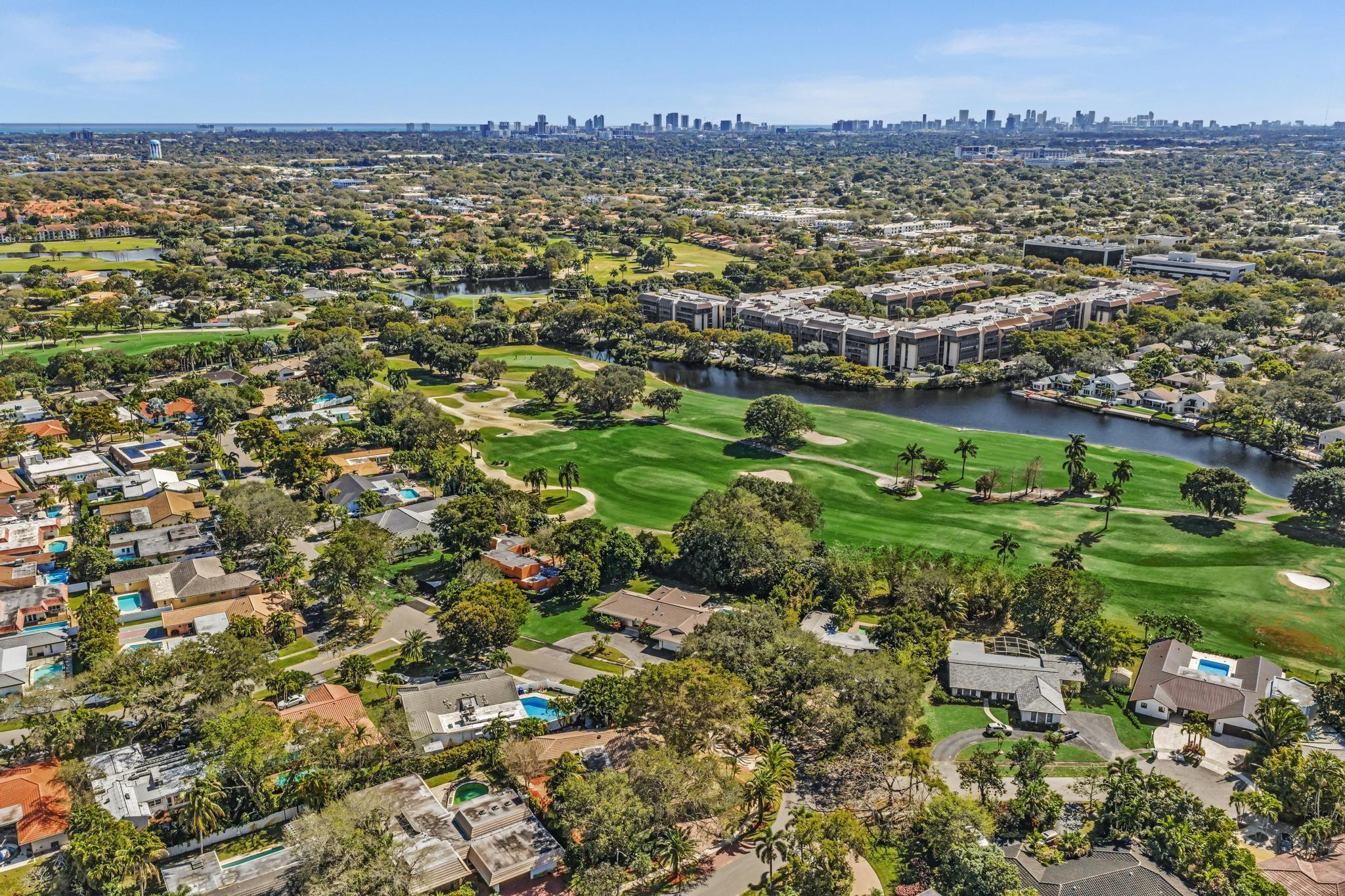 Emerald Hills 68-26 B - Residential