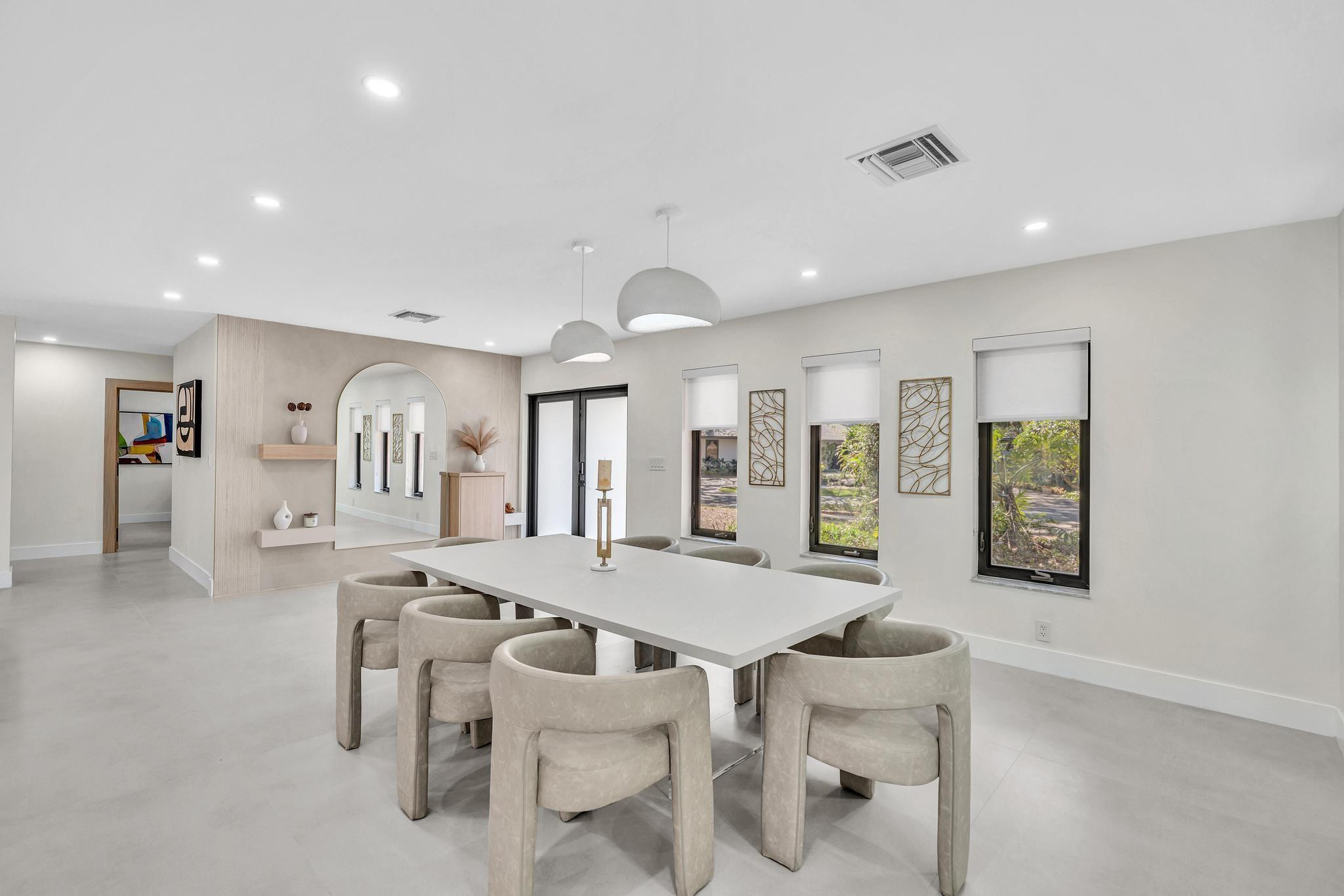 Emerald Hills 68-26 B - Residential