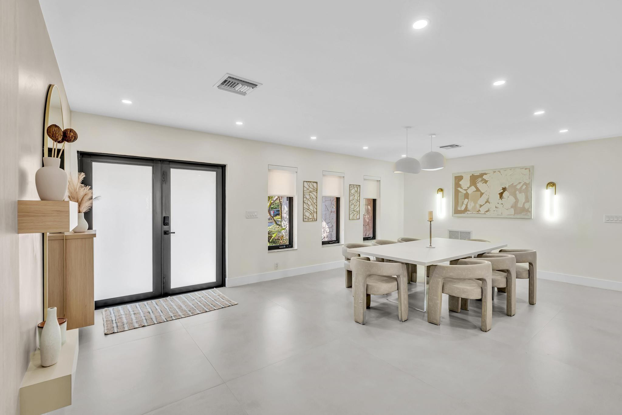 Emerald Hills 68-26 B - Residential