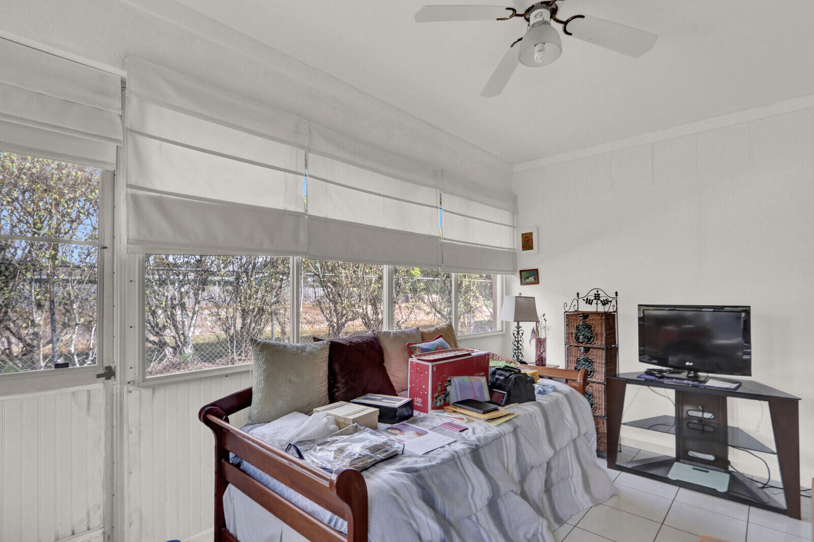 COVERED BRIDGE CONDO - Residential