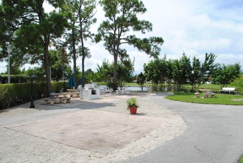 Tiny photo for 615 Laconia Circle #A, Lake Worth, FL 33467 (MLS # R11166616)
