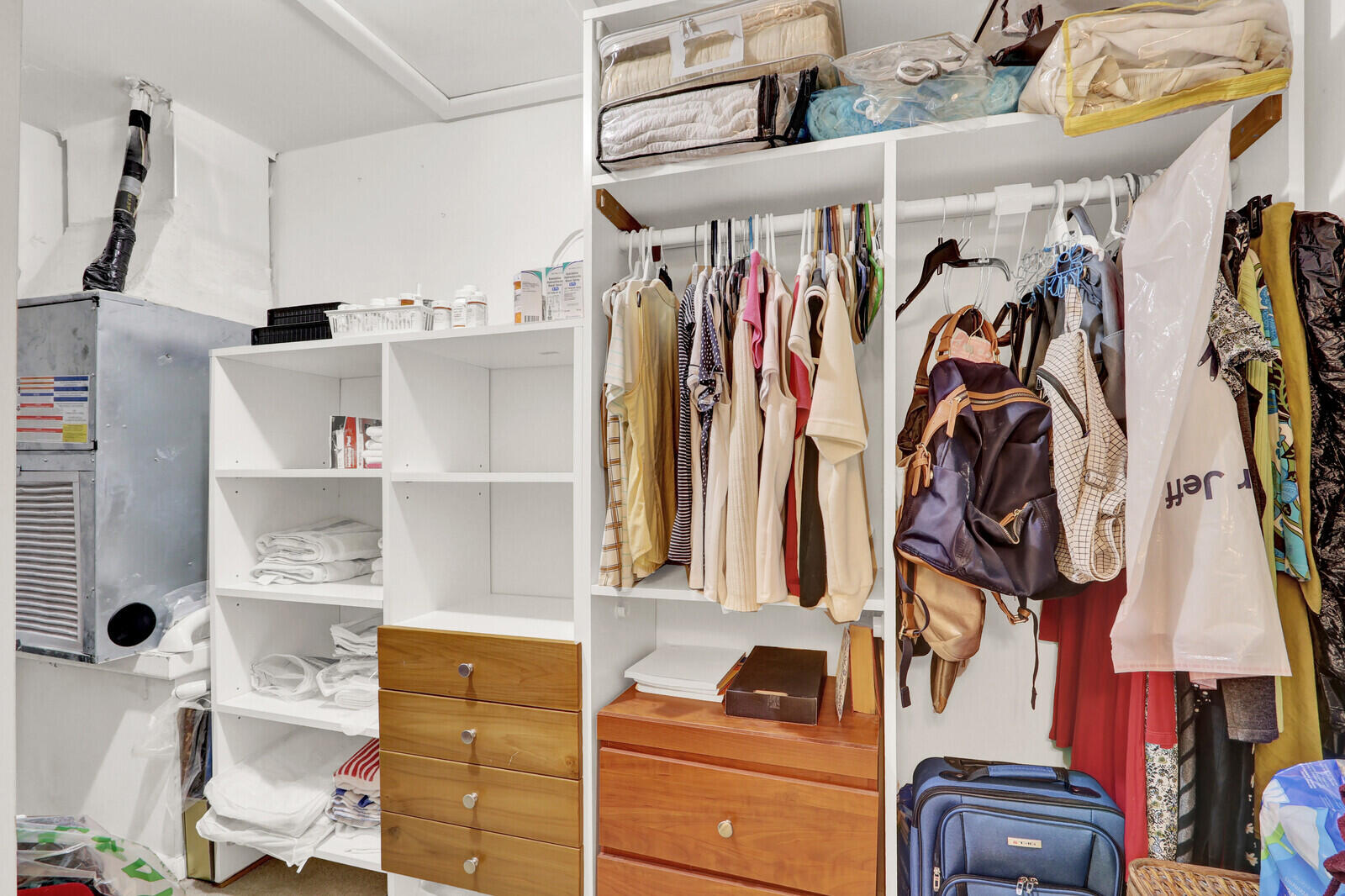 COVERED BRIDGE CONDO - Residential