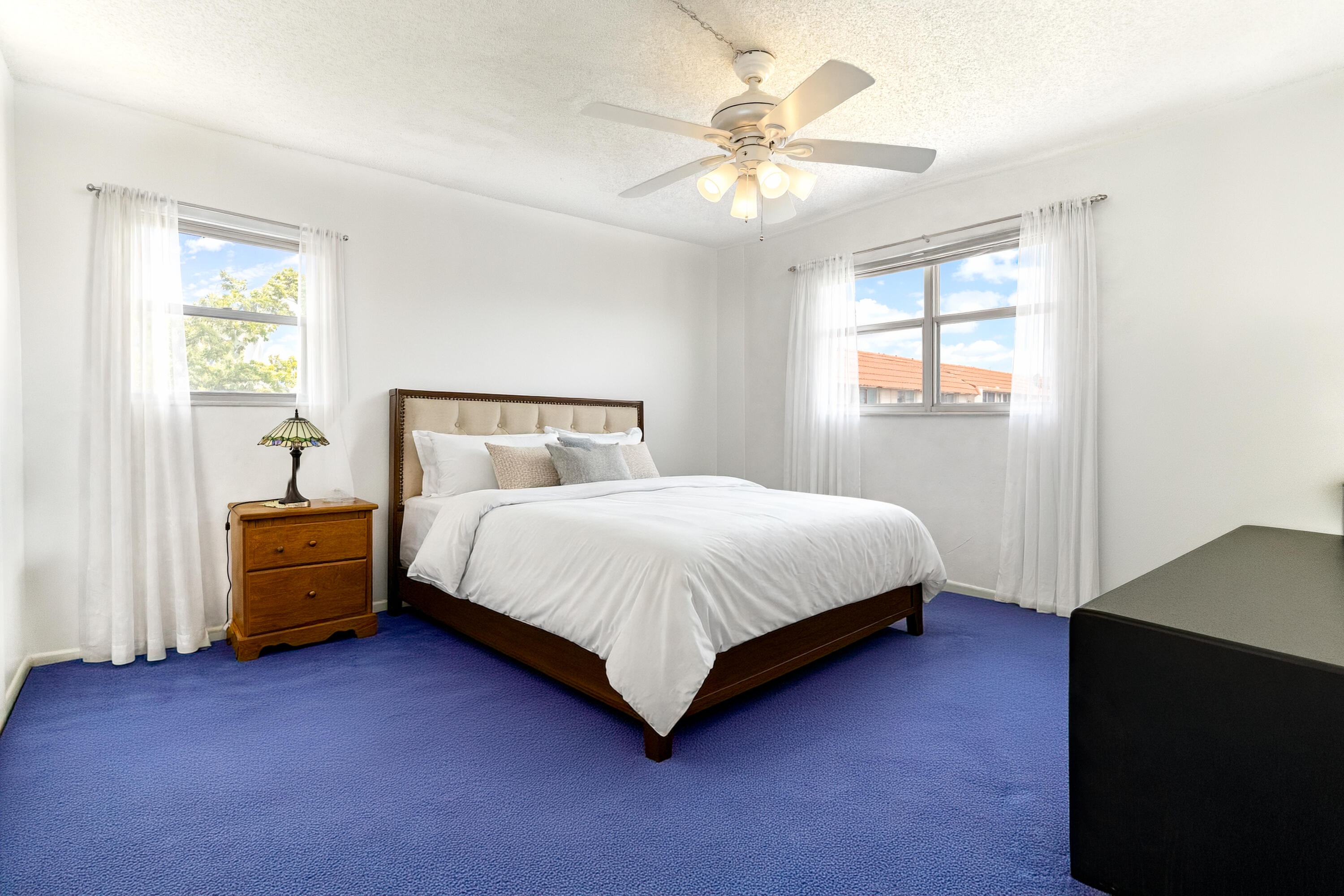 2800 Sunrise Lakes Drive W Apt 301