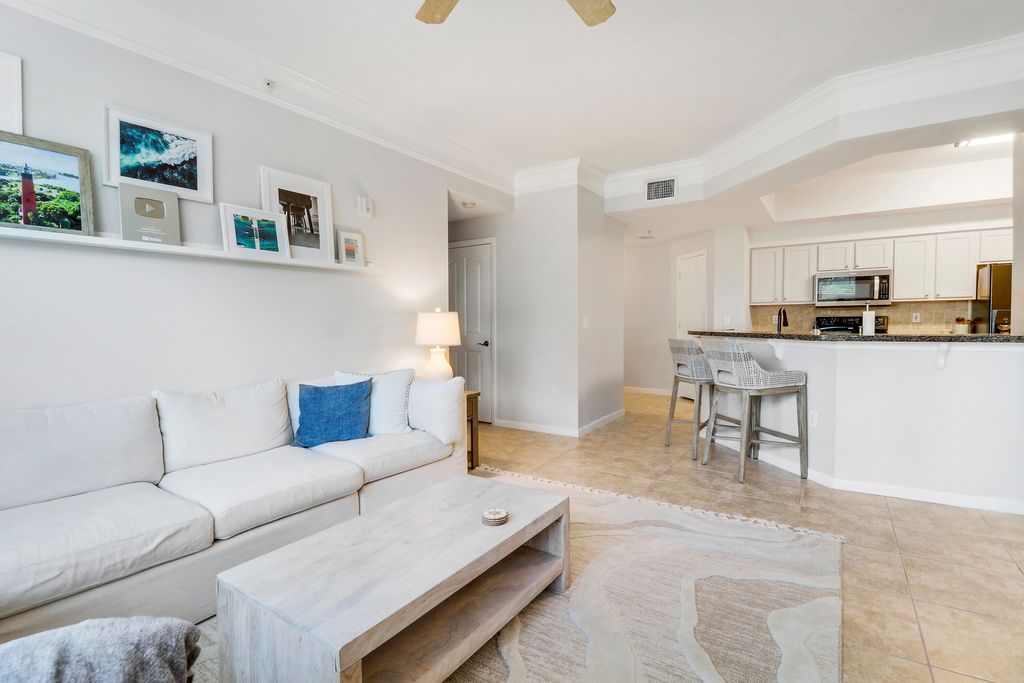 Photo of 275 Murcia Drive #212, Jupiter, FL 33458 (MLS # R11150968)