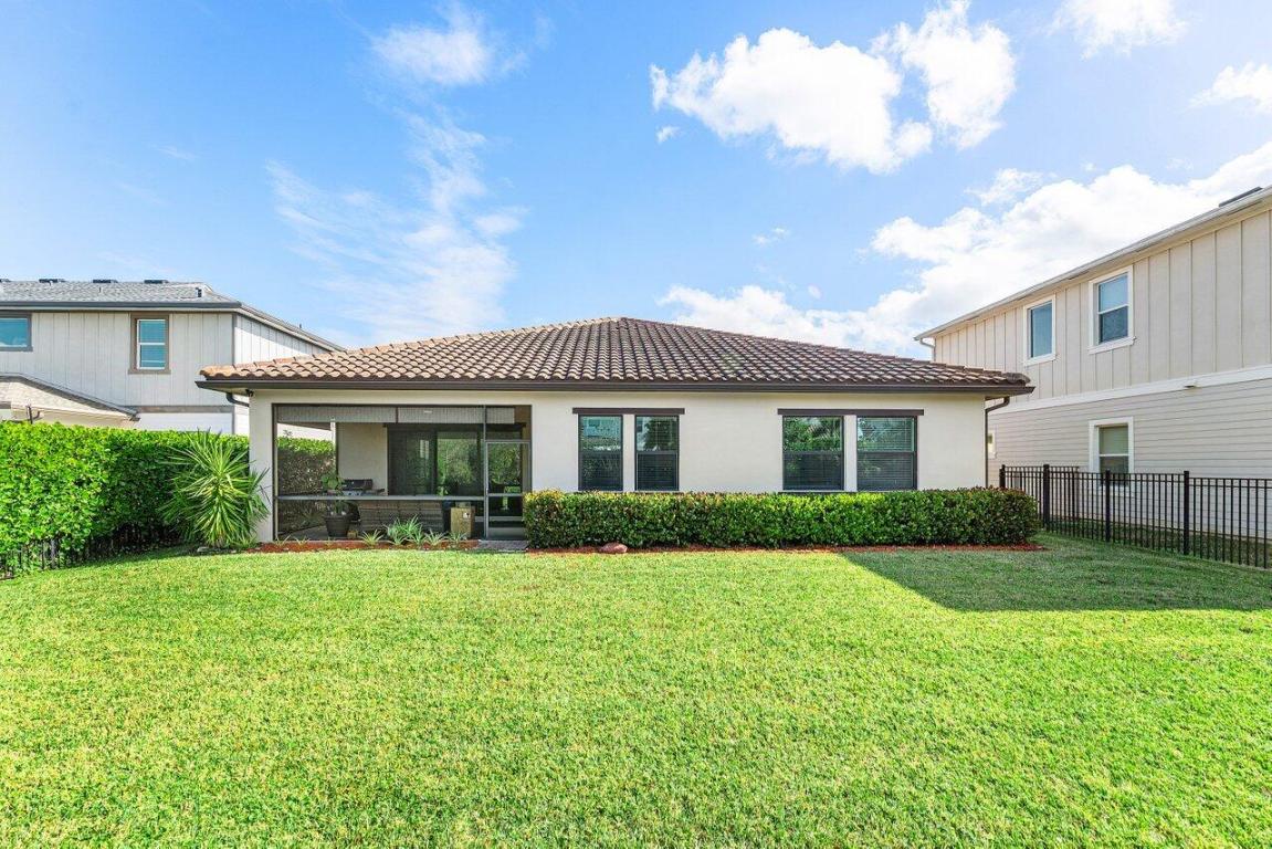 ARDEN PUD POD A WEST & POD B WEST - Residential