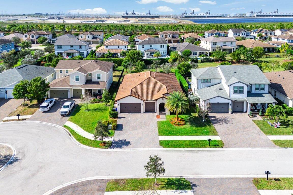 ARDEN PUD POD A WEST & POD B WEST - Residential