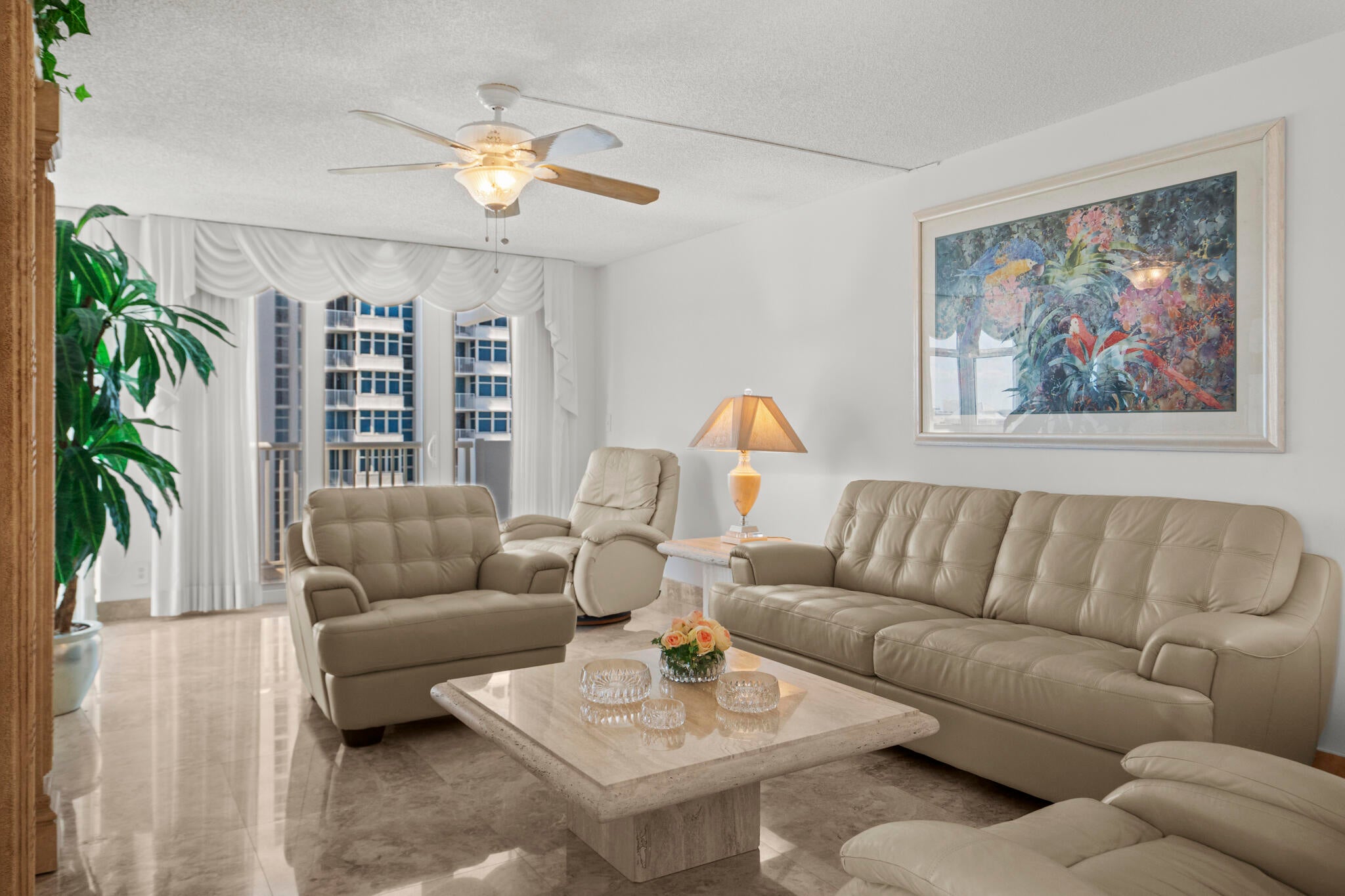 1370 S OCEAN Boulevard 905
