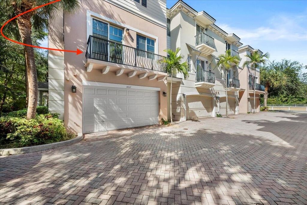 Photo of 3807 NW 5th Terrace, Boca Raton, FL 33431 (MLS # R11133798)
