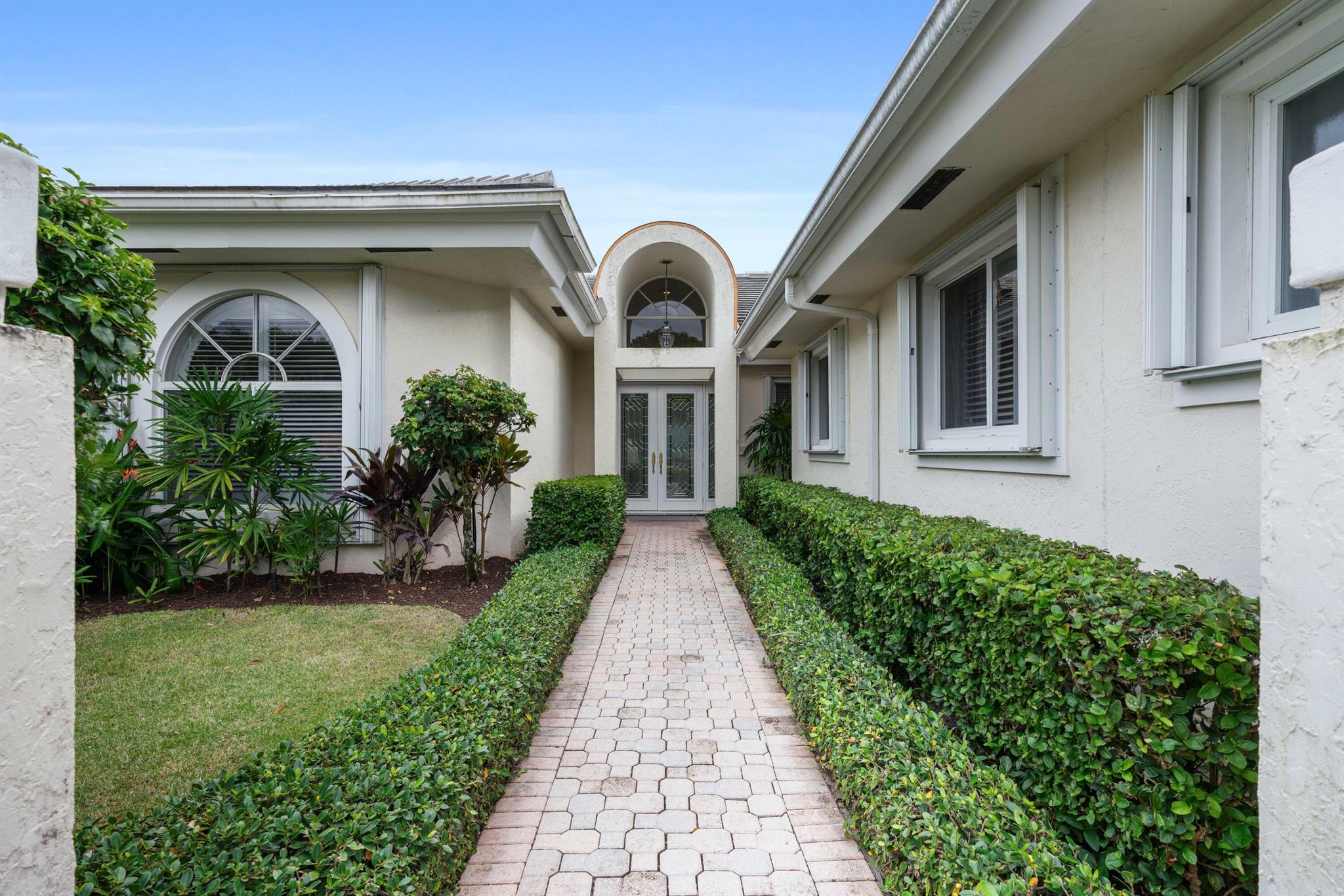 Admirals Cove - Residential