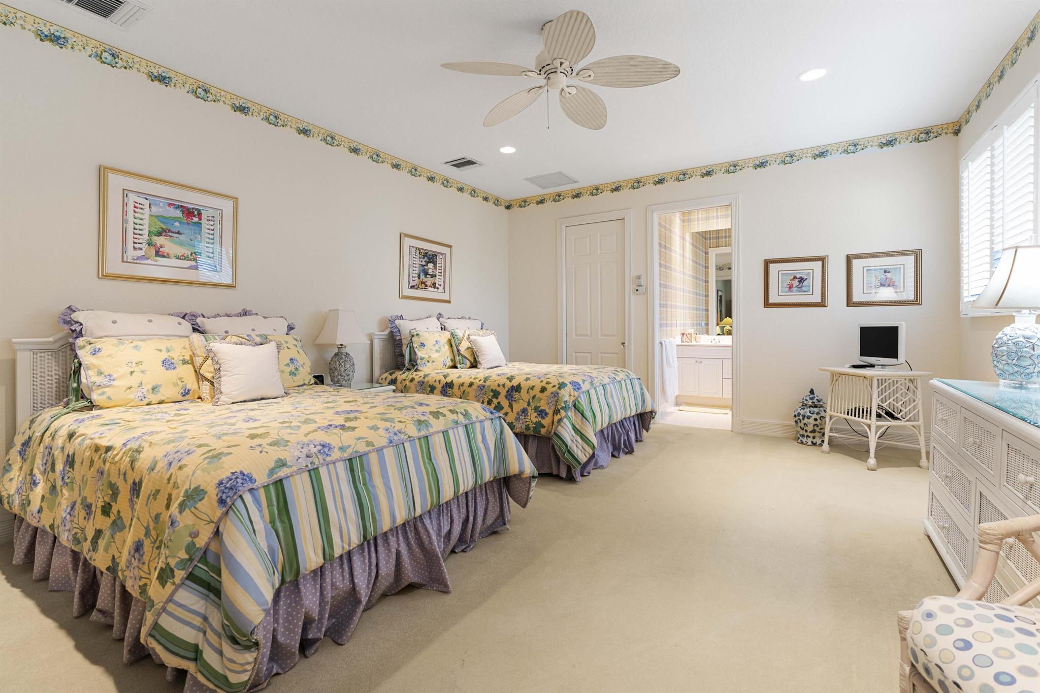 Admirals Cove - Residential