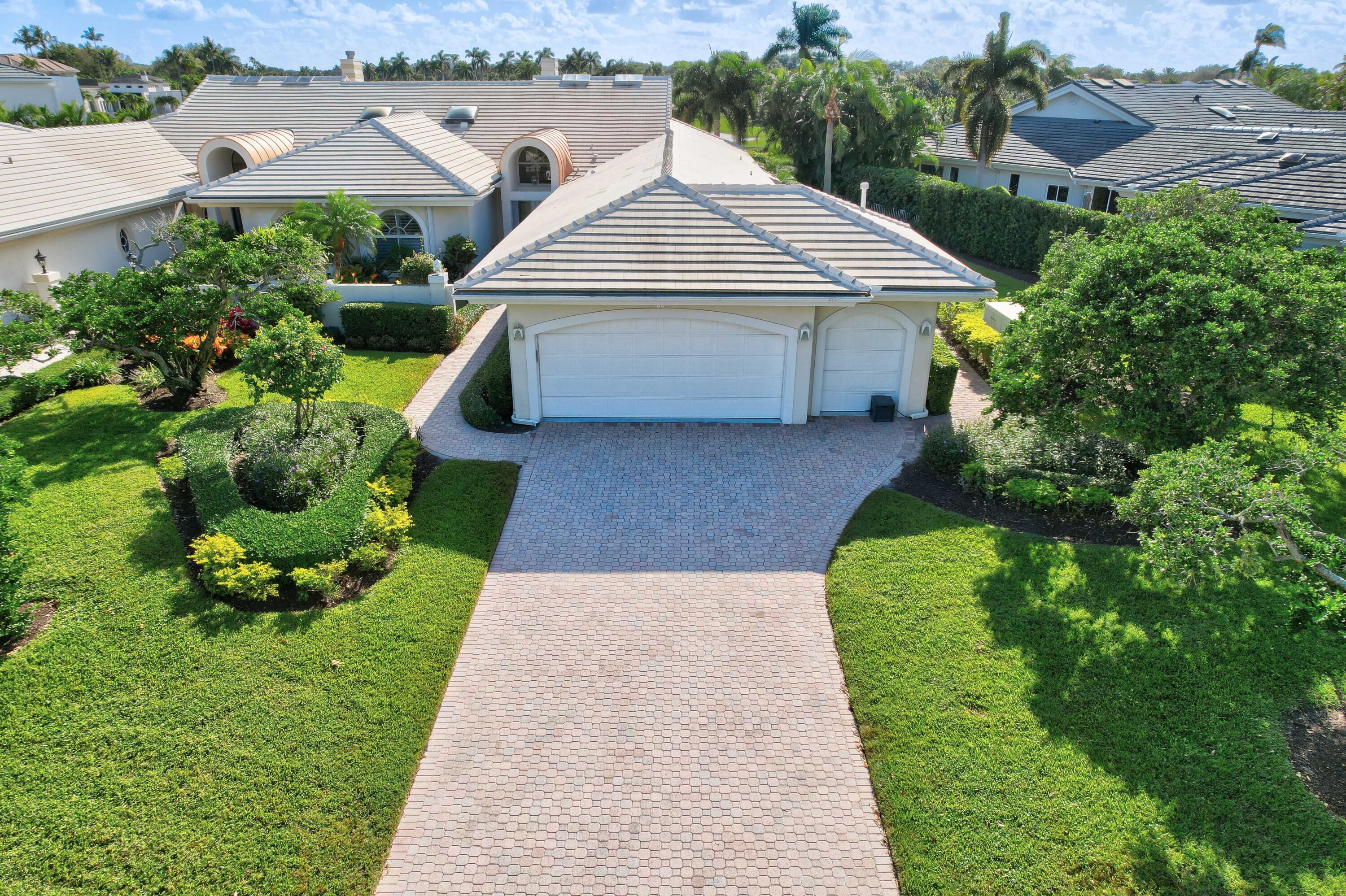 Admirals Cove - Residential