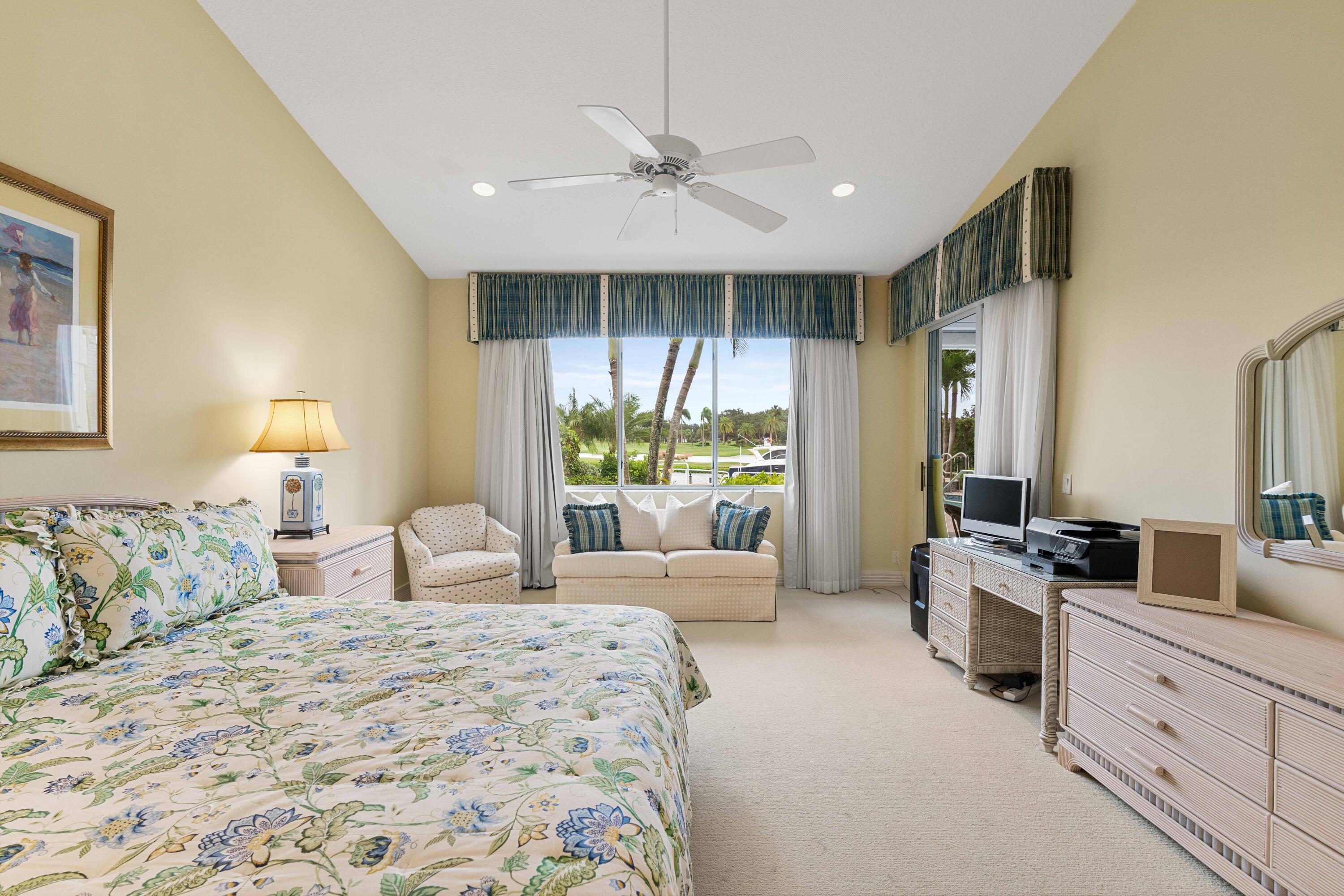 Admirals Cove - Residential