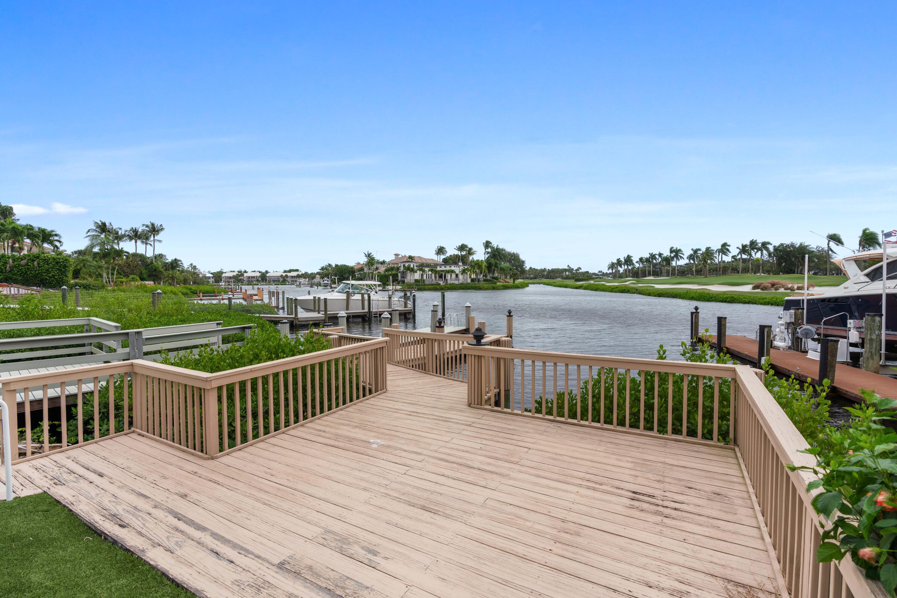 Admirals Cove - Residential