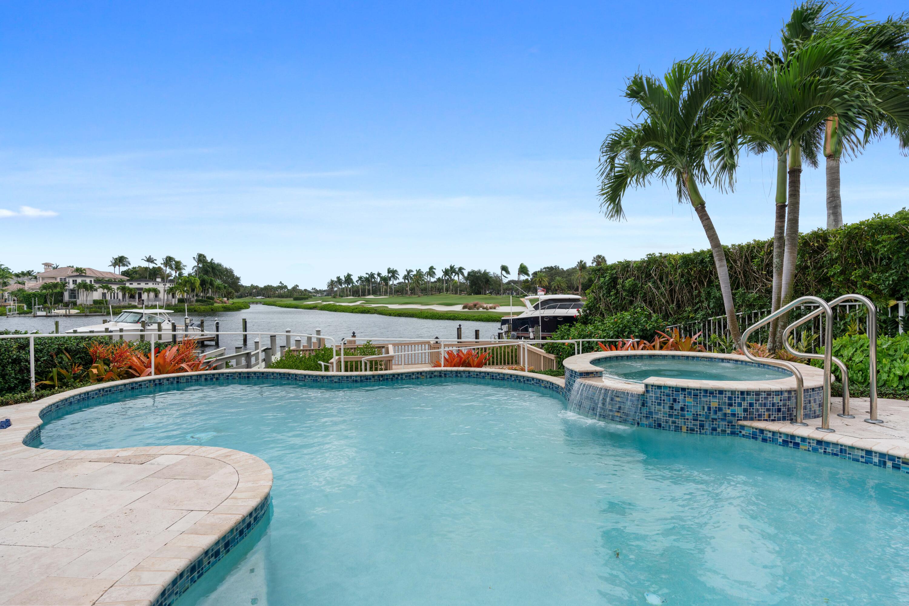 Admirals Cove - Residential