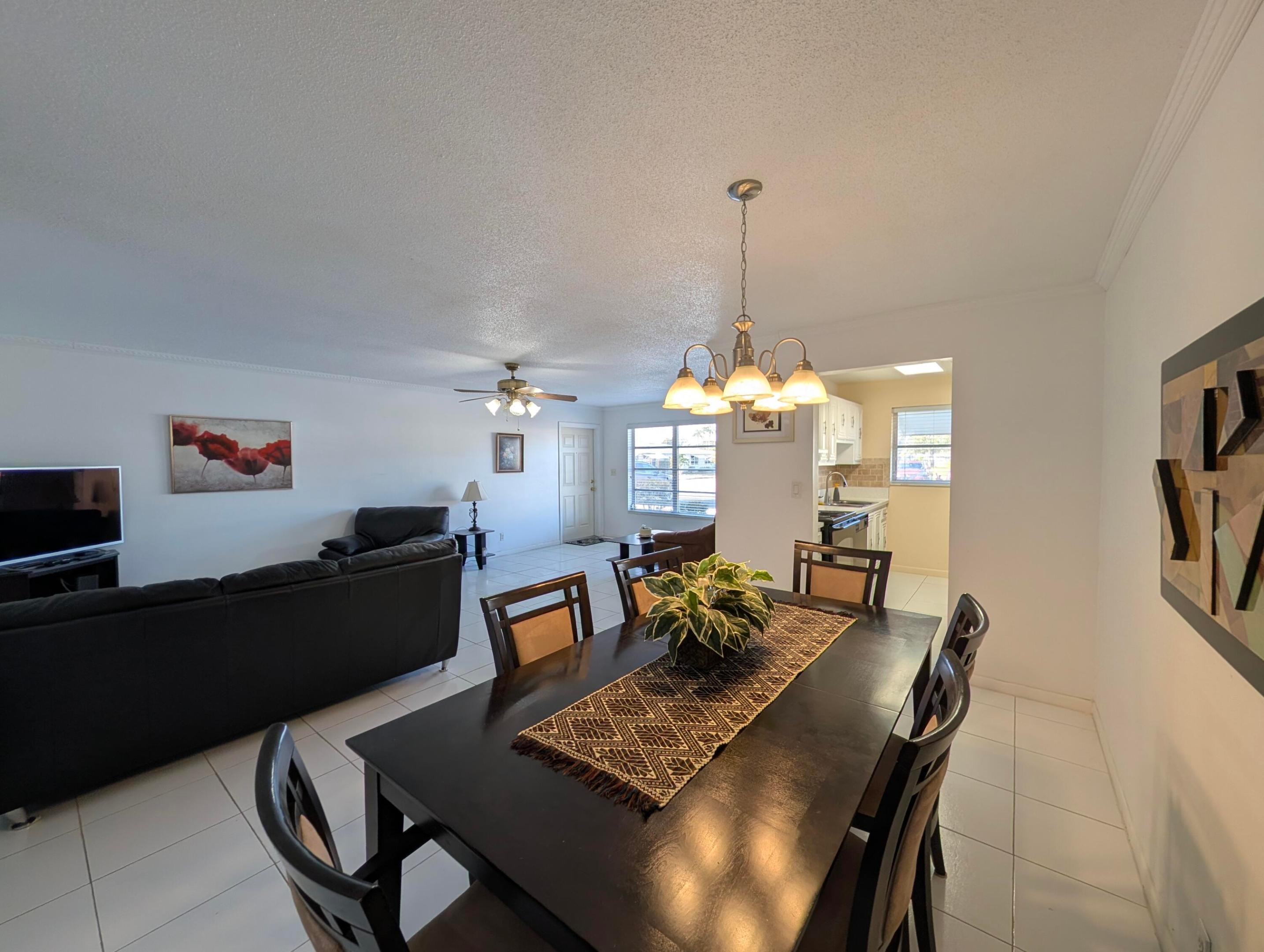 HIGH POINT OF DELRAY BEACH CONDO SEC I - Residential