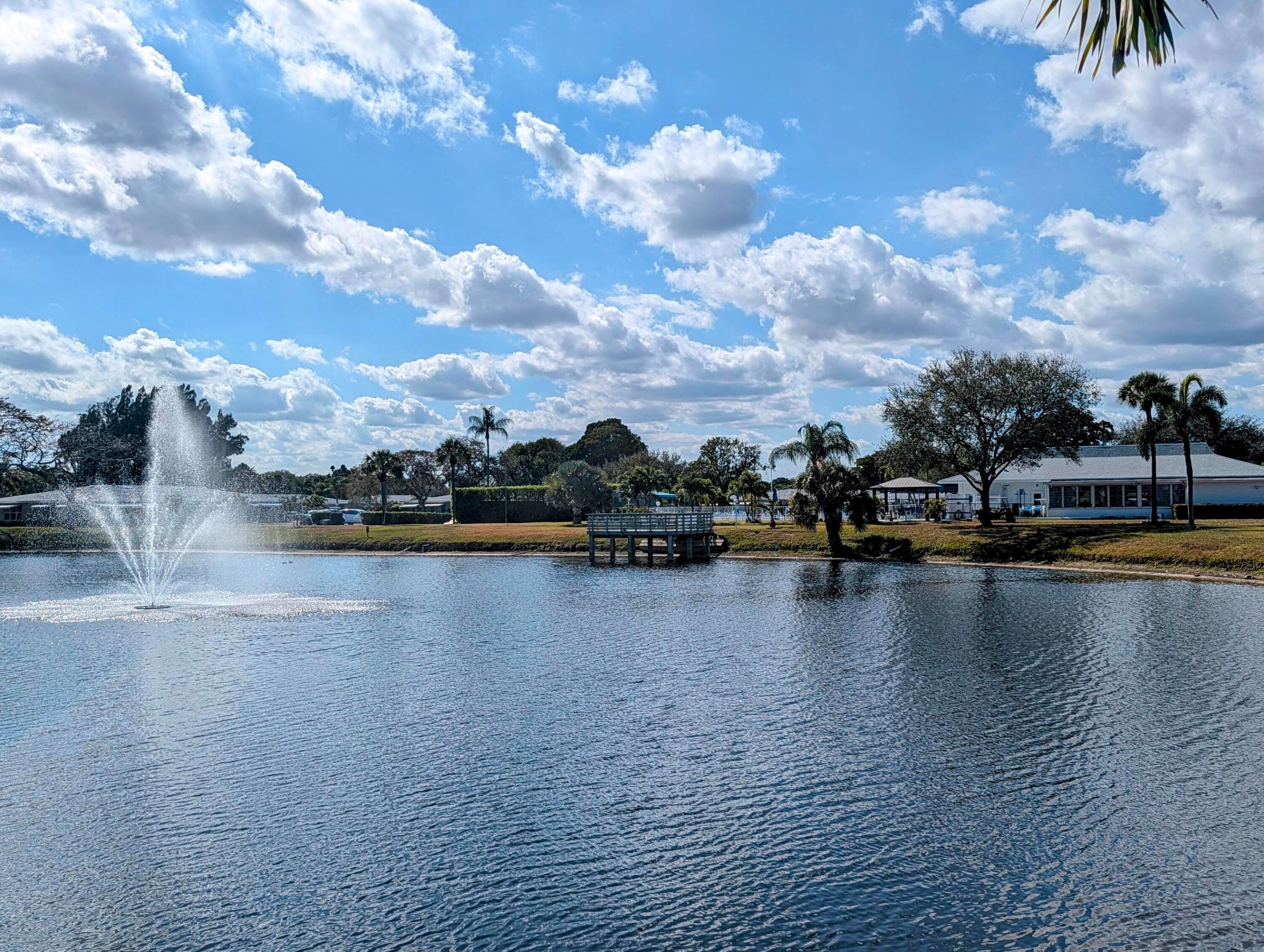 HIGH POINT OF DELRAY BEACH CONDO SEC I - Residential
