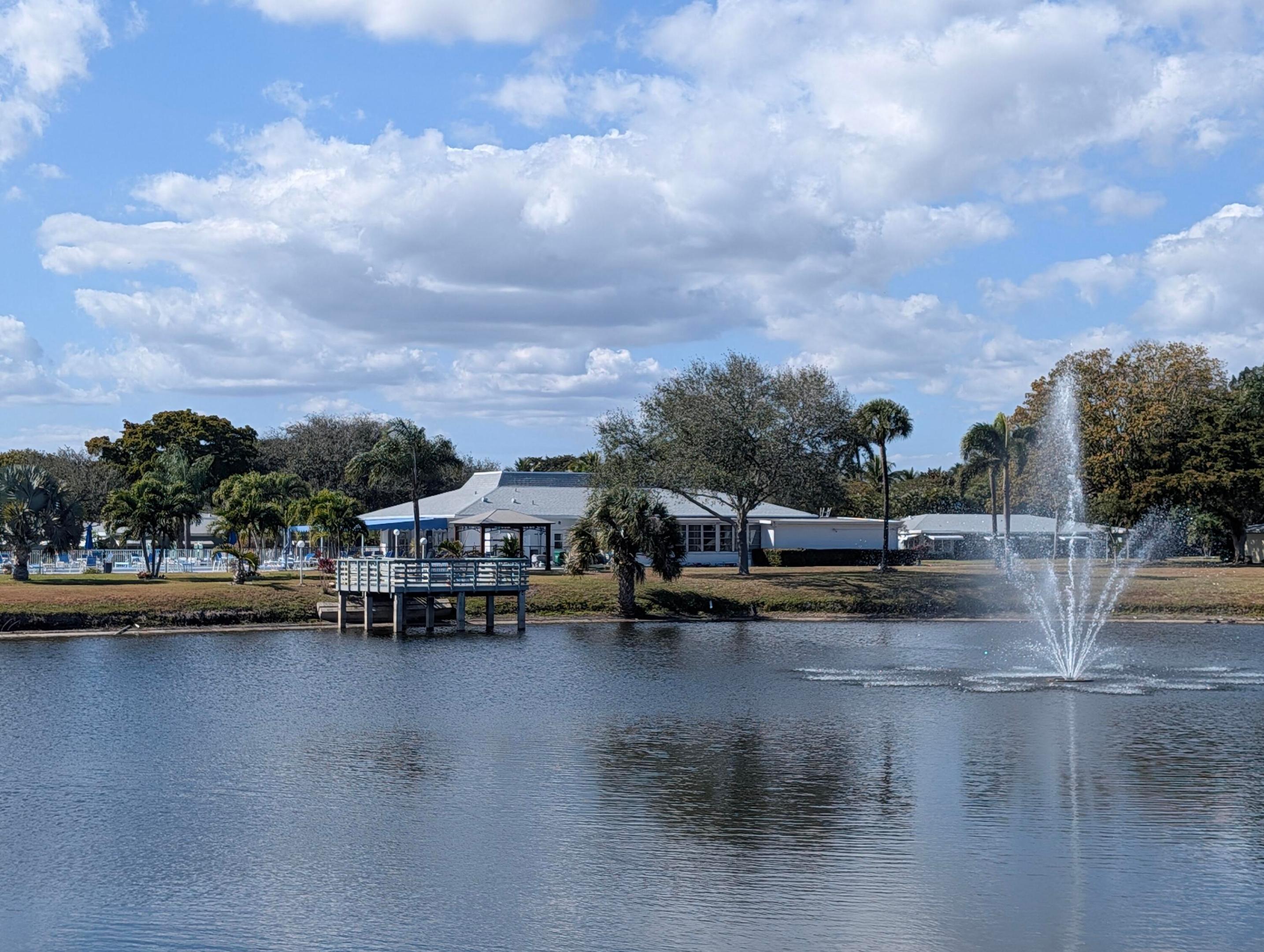 HIGH POINT OF DELRAY BEACH CONDO SEC I - Residential