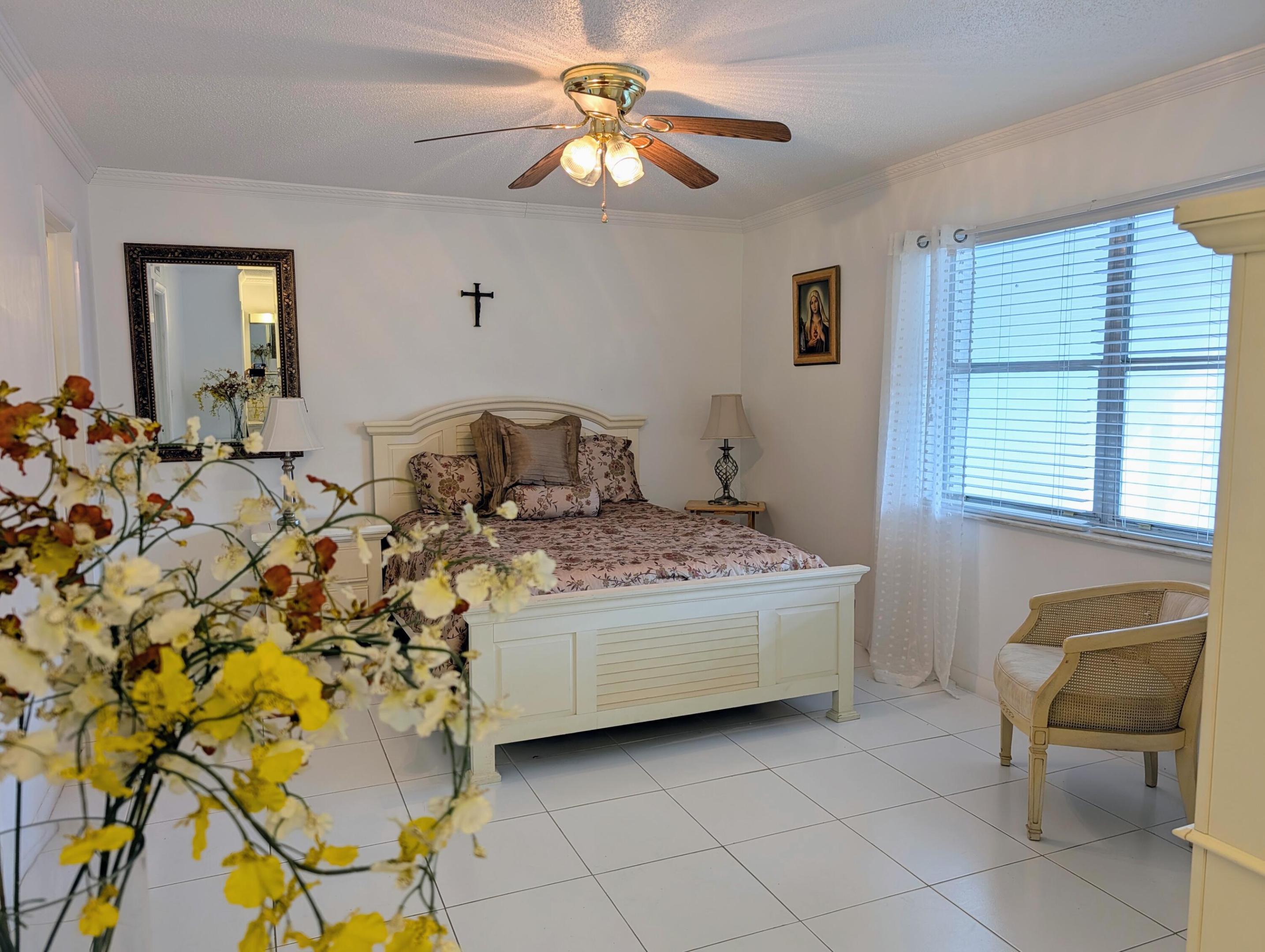 HIGH POINT OF DELRAY BEACH CONDO SEC I - Residential