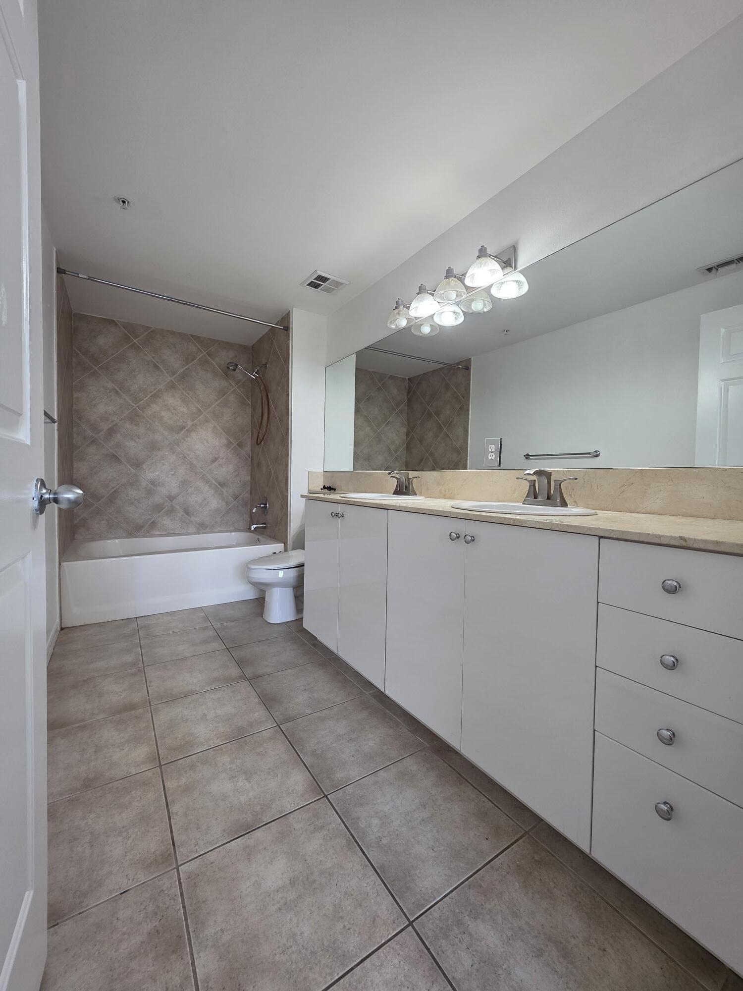 MOORINGS AT LANTANA CONDO 2 - Residential