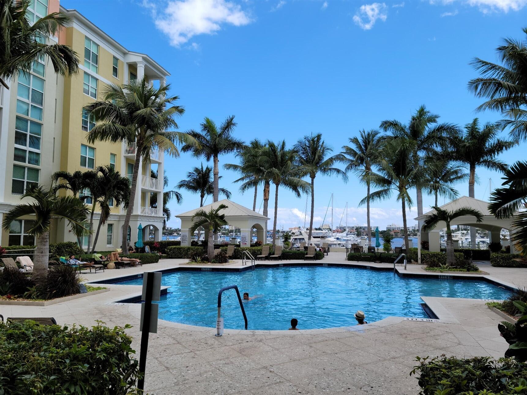 MOORINGS AT LANTANA CONDO 2 - Residential