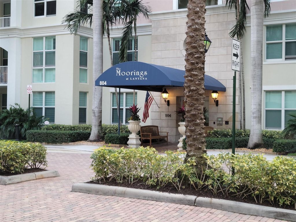 Photo of 804 E Windward Way #508, Lantana, FL 33462 (MLS # B26017367)