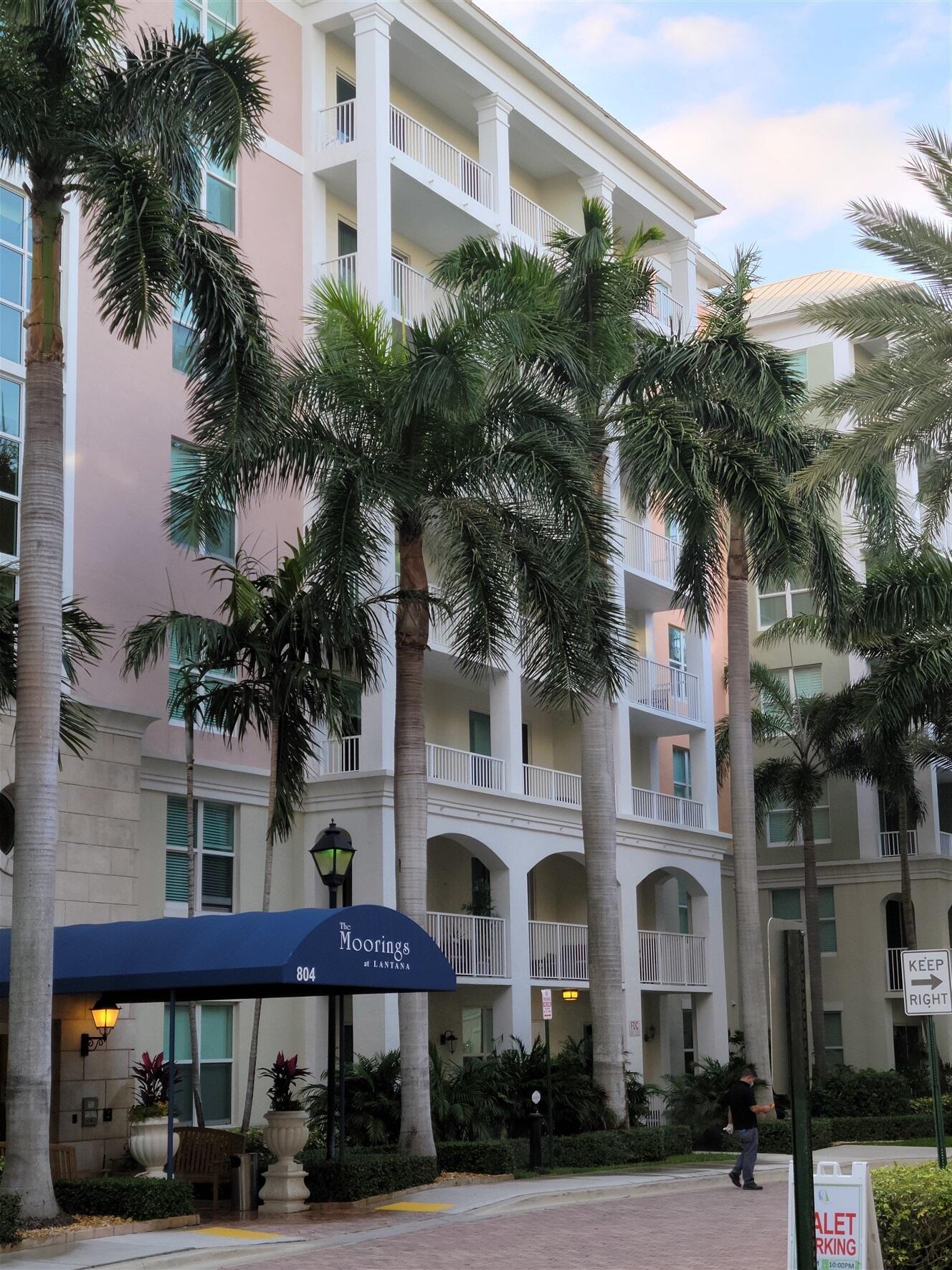 MOORINGS AT LANTANA CONDO 2 - Residential