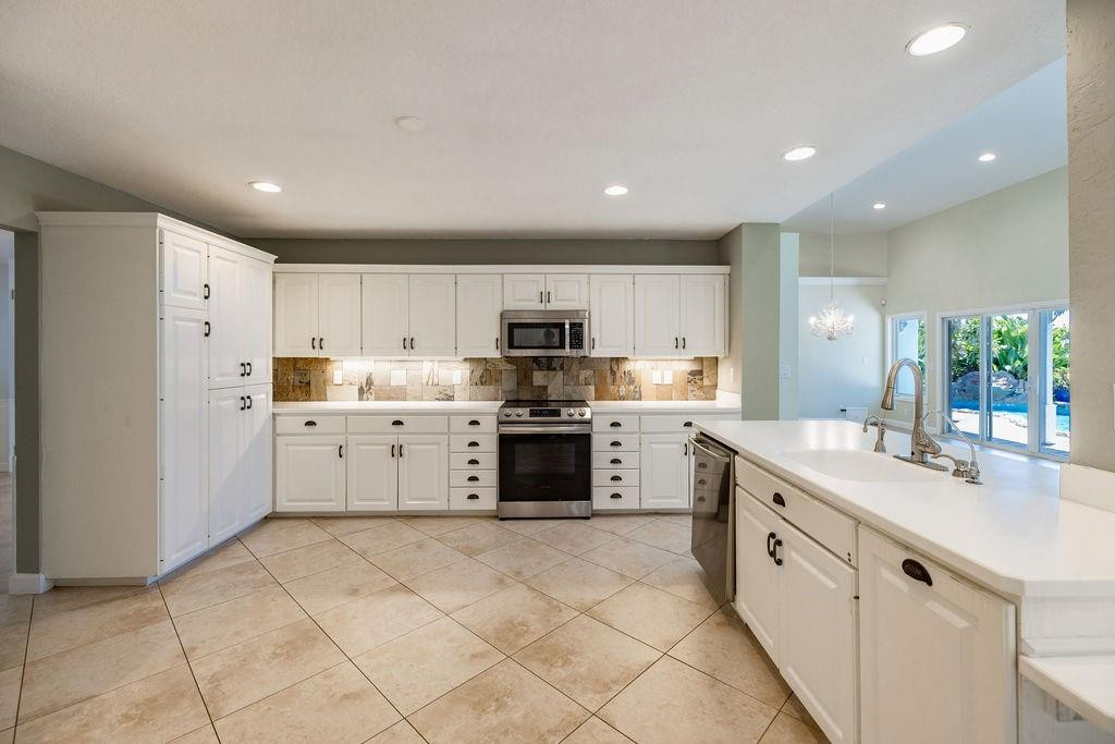 Lighthouse Point - Residential