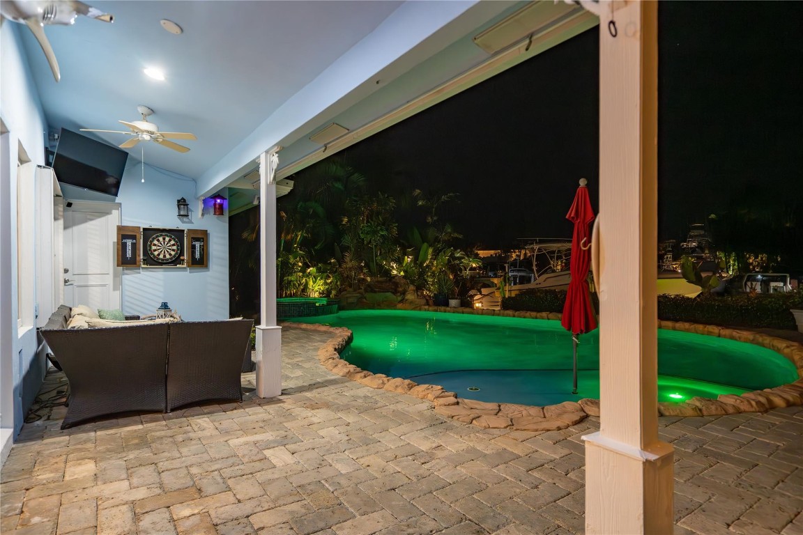 Lighthouse Point - Residential