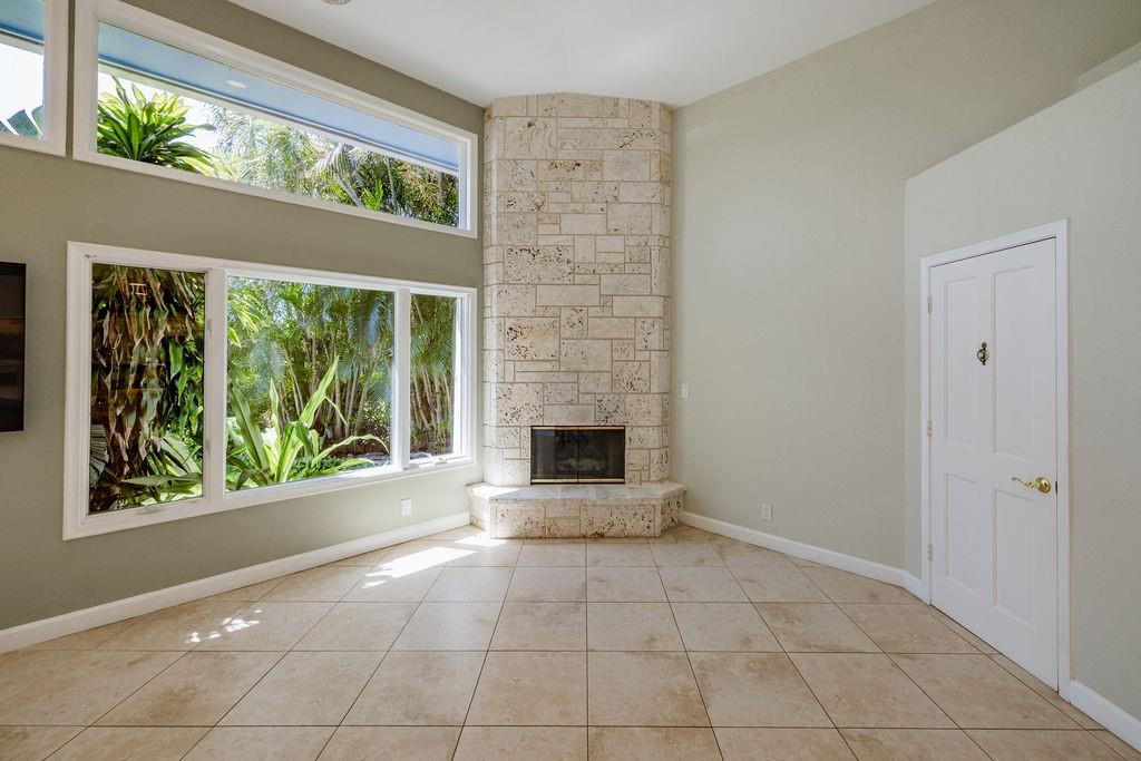 Lighthouse Point - Residential