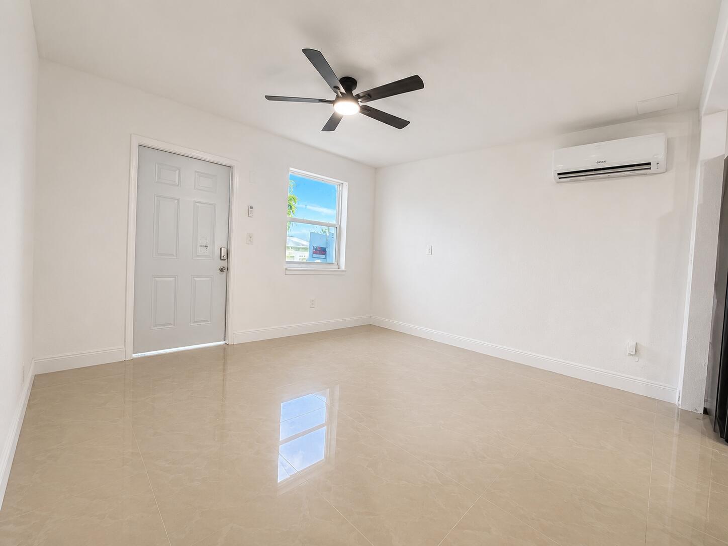 5264 NE 20TH Avenue, Pompano Beach FL 33064