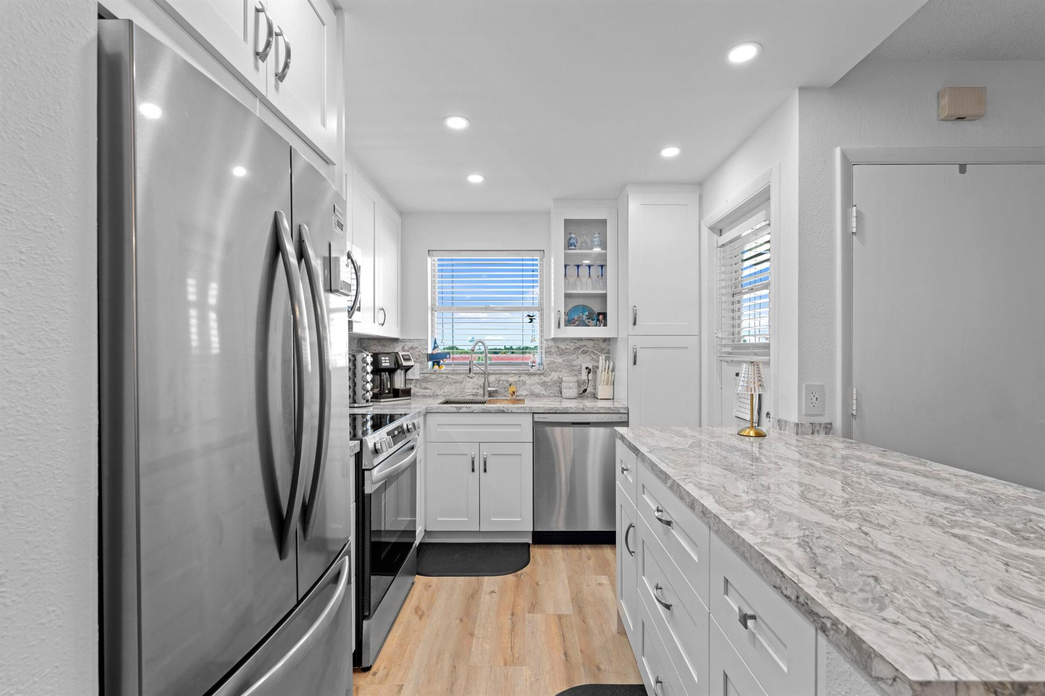 808 SE 7th Street 405