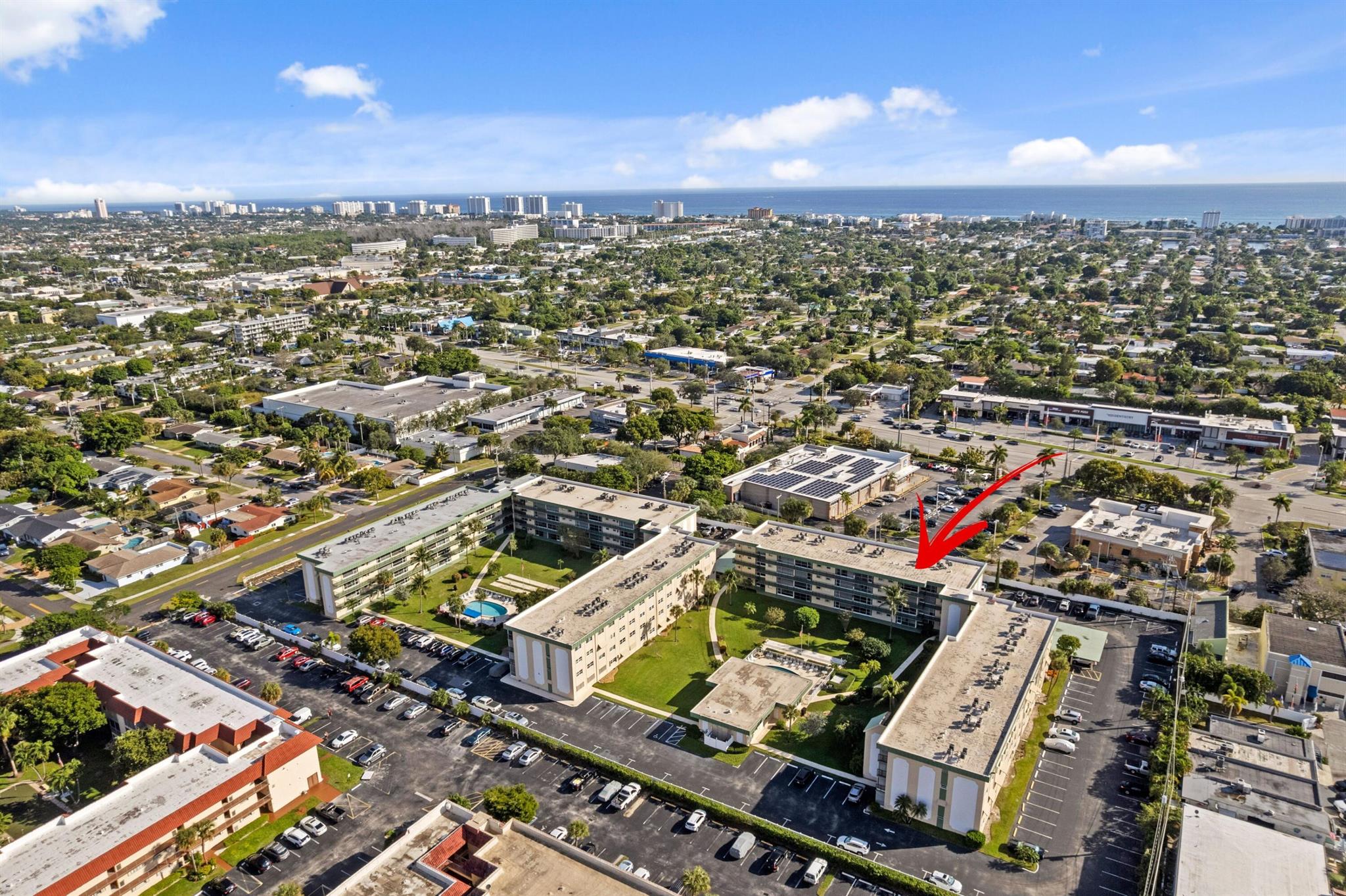 HAMPTON GARDENS 1 CONDO - Residential