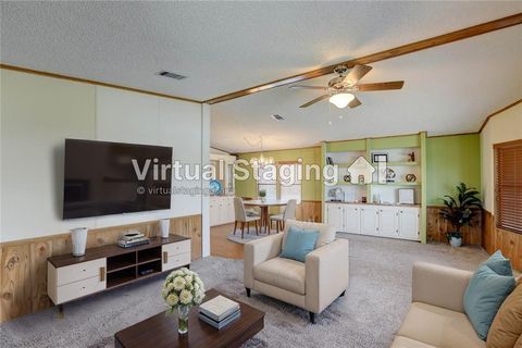 A home in Barefoot Bay