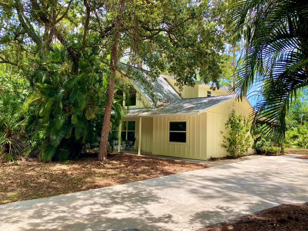 Photo of 16844 127 Drive N, Jupiter, FL 33478 (MLS # R11101532)