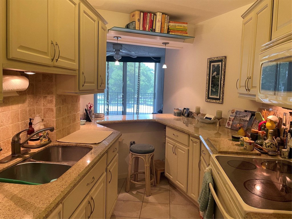 1101 S River Reach Drive 212