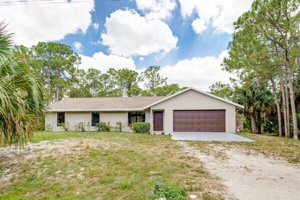 Photo of 16702 86th Street N, Loxahatchee, FL 33470 (MLS # R10979998)