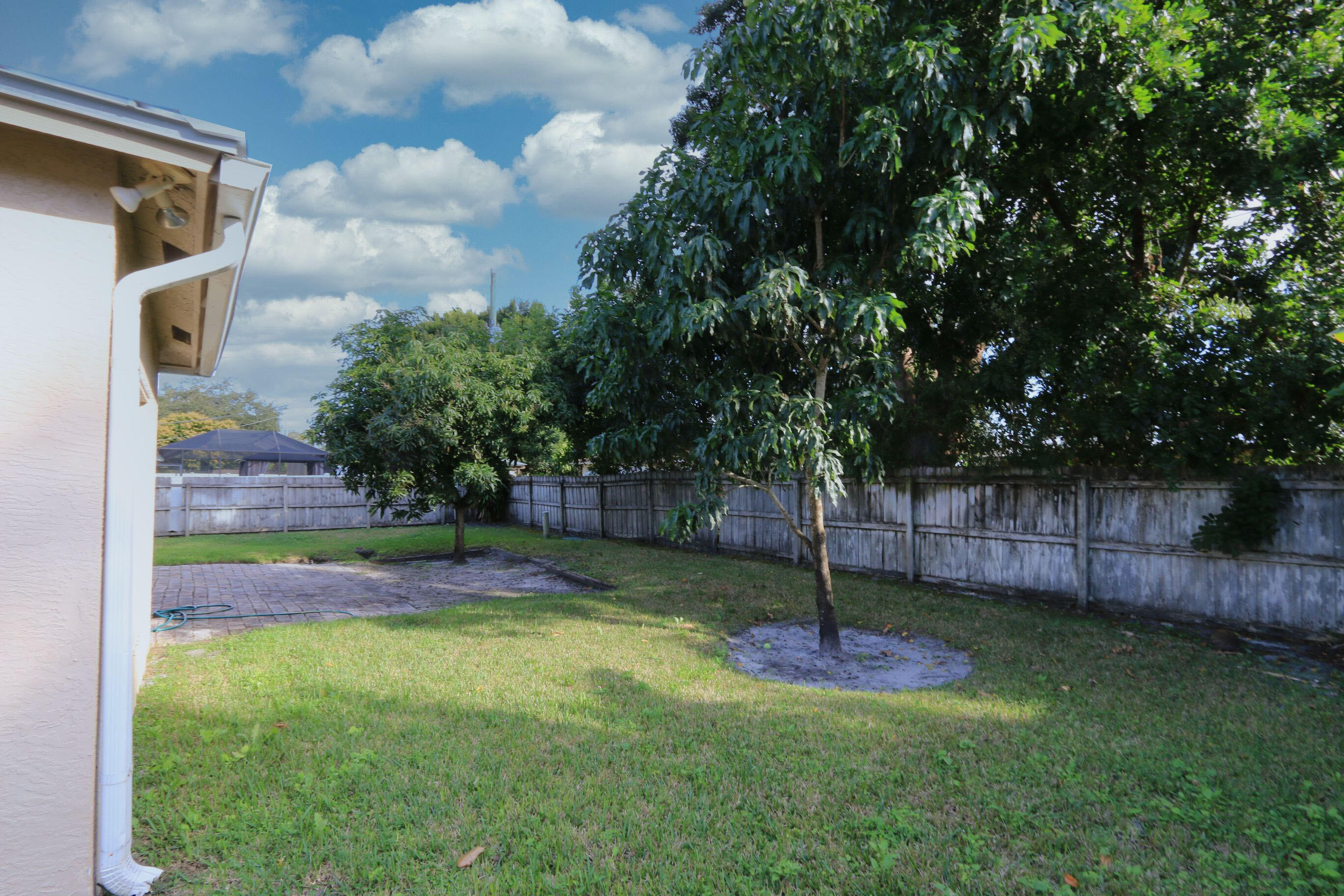 PORT ST LUCIE SECTION 24 - Residential