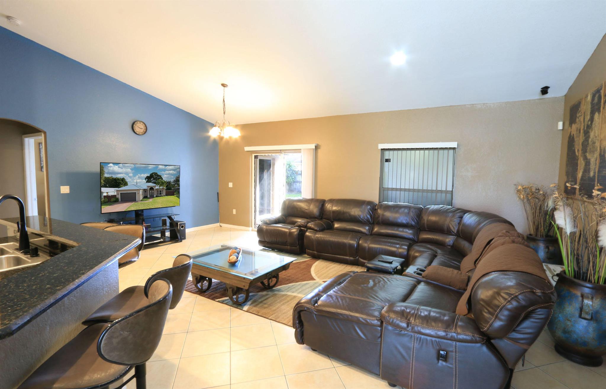 PORT ST LUCIE SECTION 24 - Residential