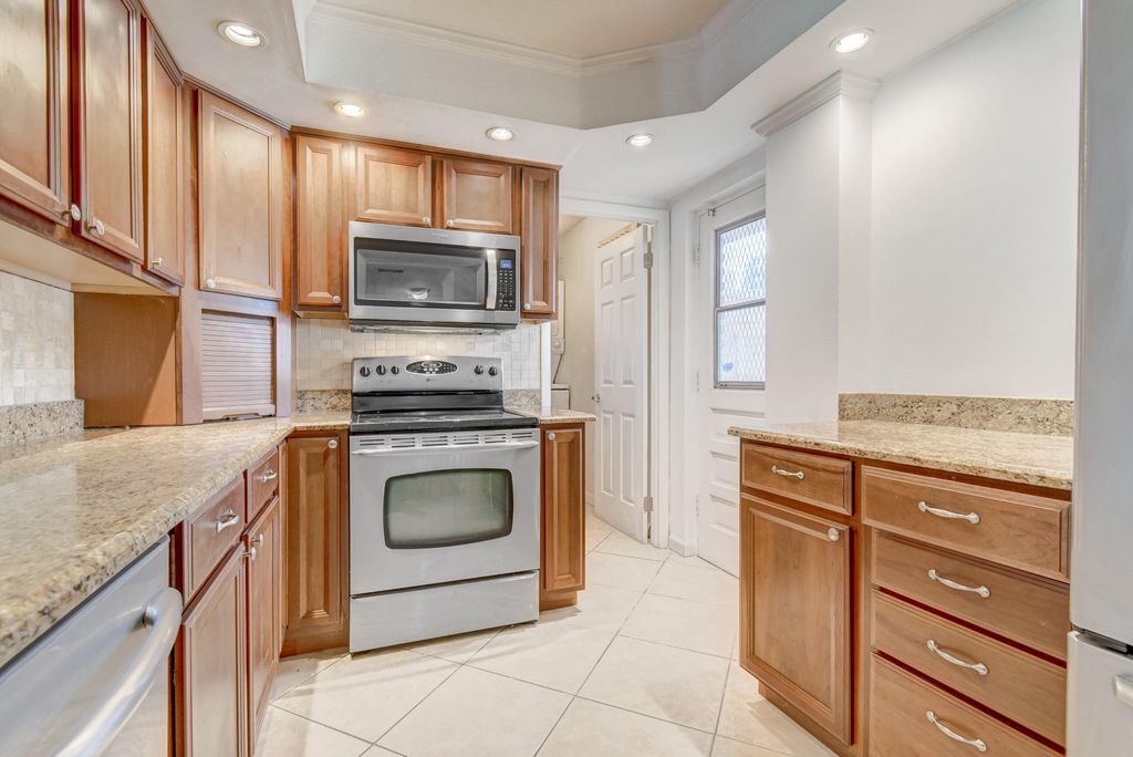 Photo of 299 NW 52nd Terrace #122, Boca Raton, FL 33487 (MLS # R10967954)